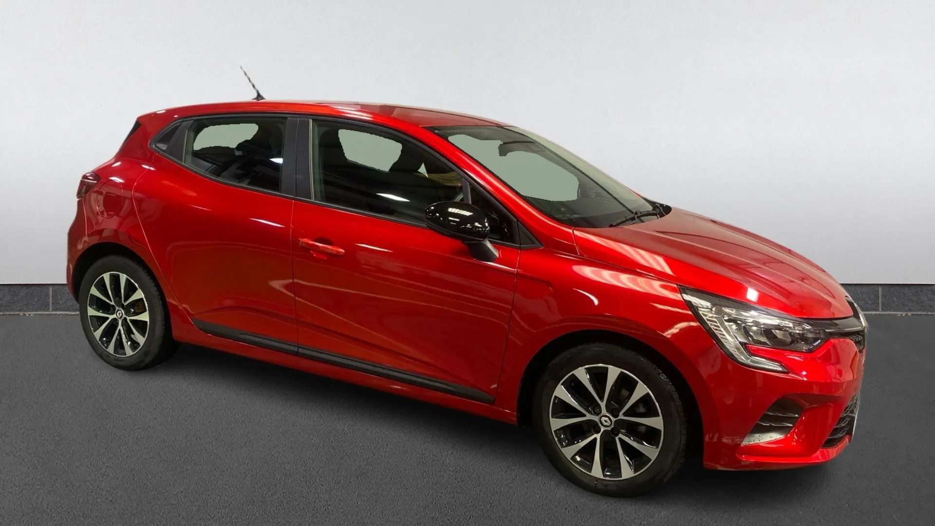 A 2022 RENAULT CLIO 1.0 TCe 90 Evolution A 2022 RENAULT CLIO 1.0 TCe 90 Evolution