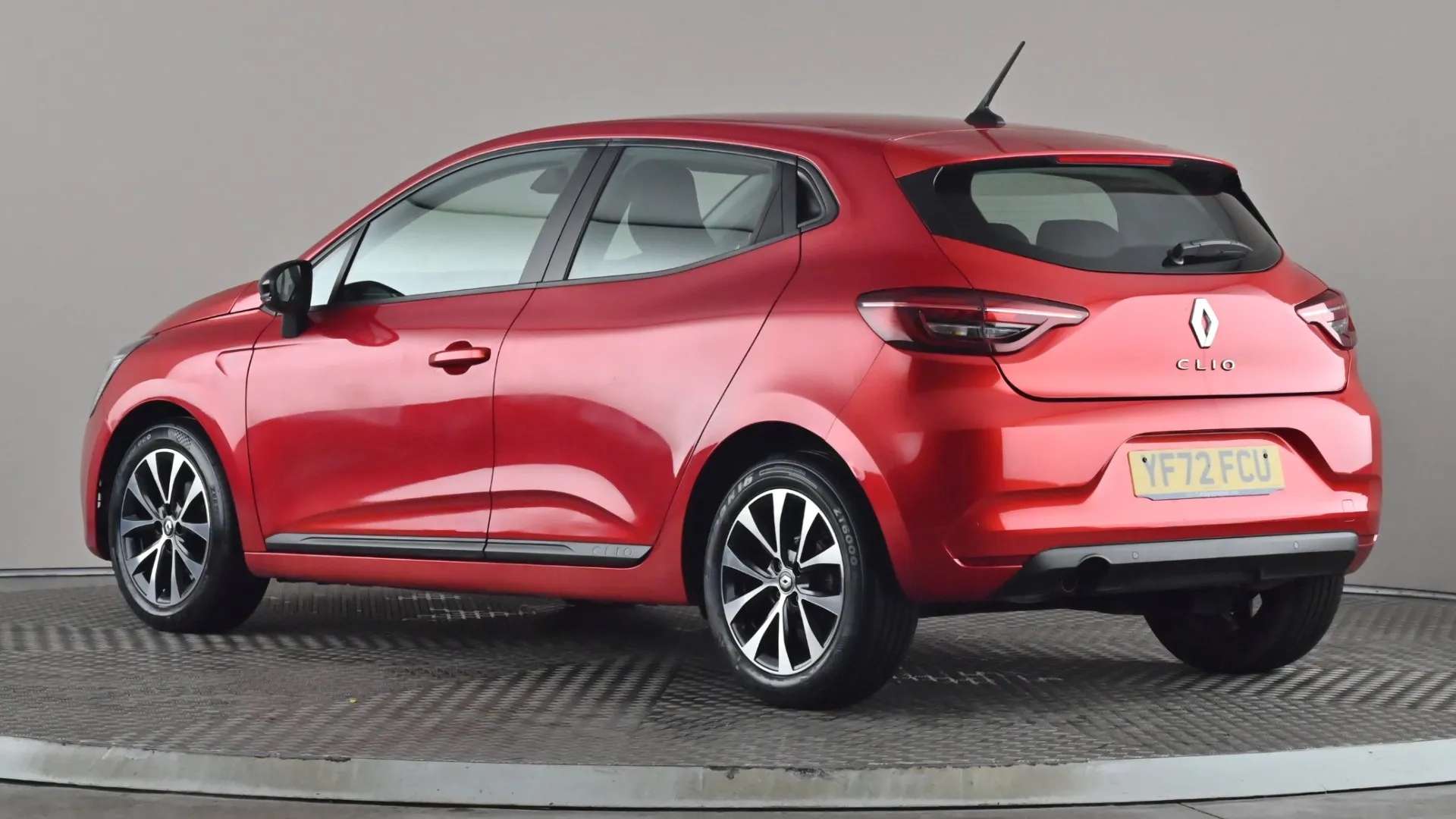 A 2022 RENAULT CLIO 1.0 TCe 90 Evolution A 2022 RENAULT CLIO 1.0 TCe 90 Evolution