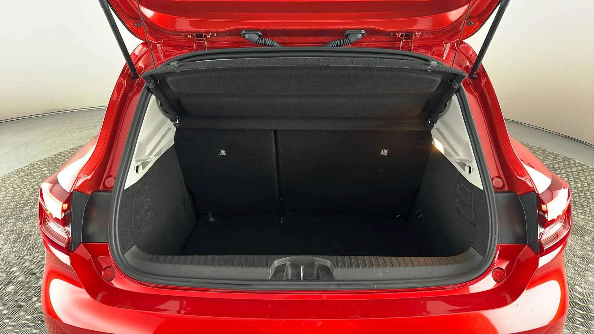 2022 RENAULT CLIO 2022 RENAULT CLIO