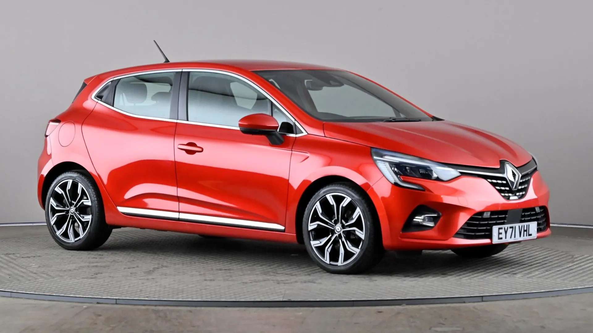A 2021 RENAULT CLIO 1.0 TCe 90 S Edition A 2021 RENAULT CLIO 1.0 TCe 90 S Edition