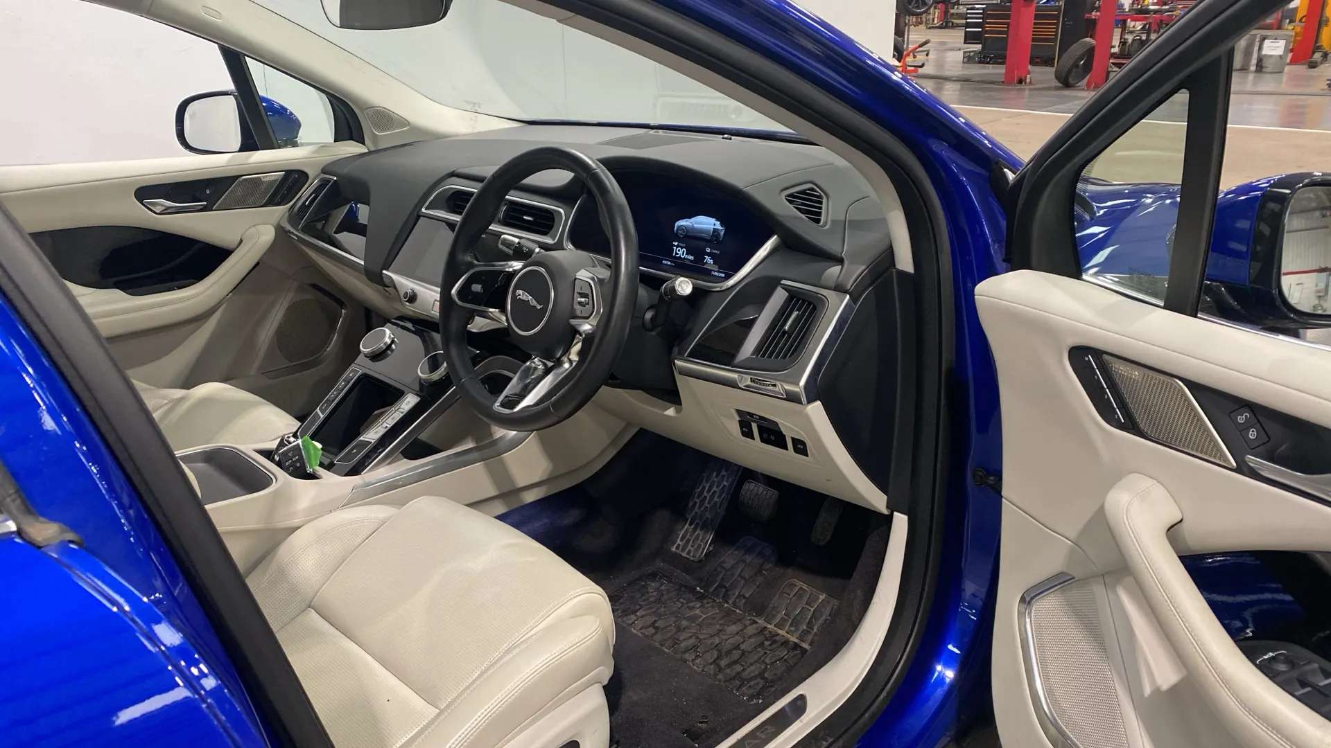 A 2020 JAGUAR I-PACE 294kW EV400 HSE 90kWh Auto A 2020 JAGUAR I-PACE 294kW EV400 HSE 90kWh Auto