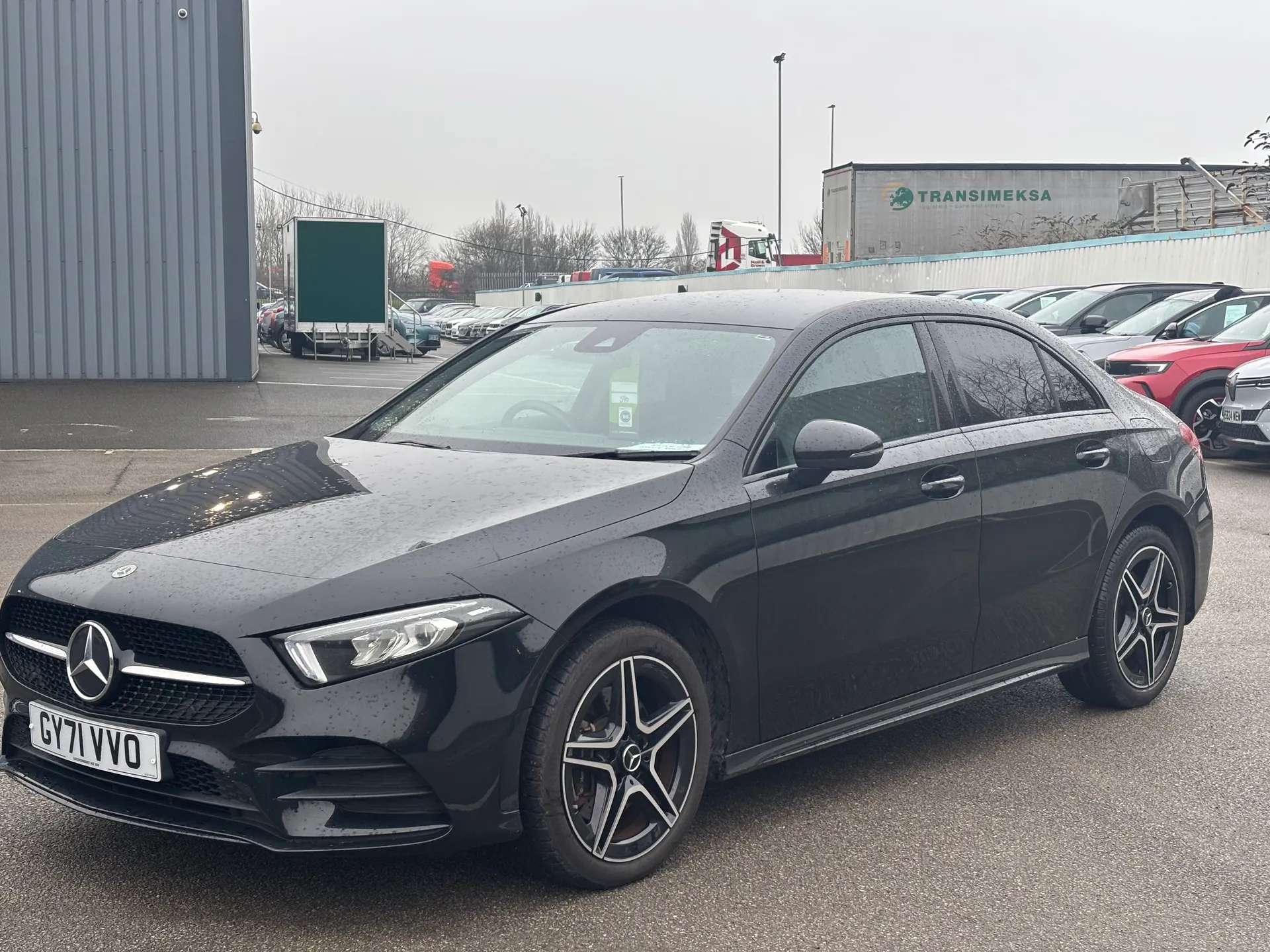 A 2021 MERCEDES-BENZ A CLASS A250e AMG Line Edition Auto A 2021 MERCEDES-BENZ A CLASS A250e AMG Line Edition Auto