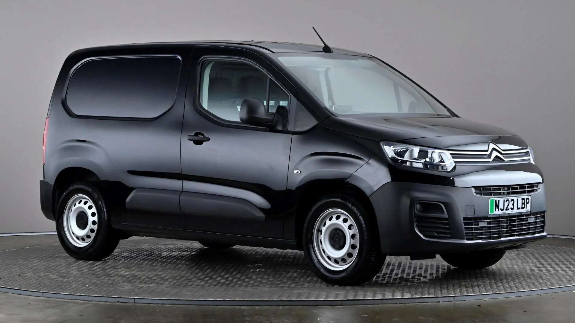 A 2023 CITROEN BERLINGO 800 100kW 50kWh Enterprise Edition Auto A 2023 CITROEN BERLINGO 800 100kW 50kWh Enterprise Edition Auto