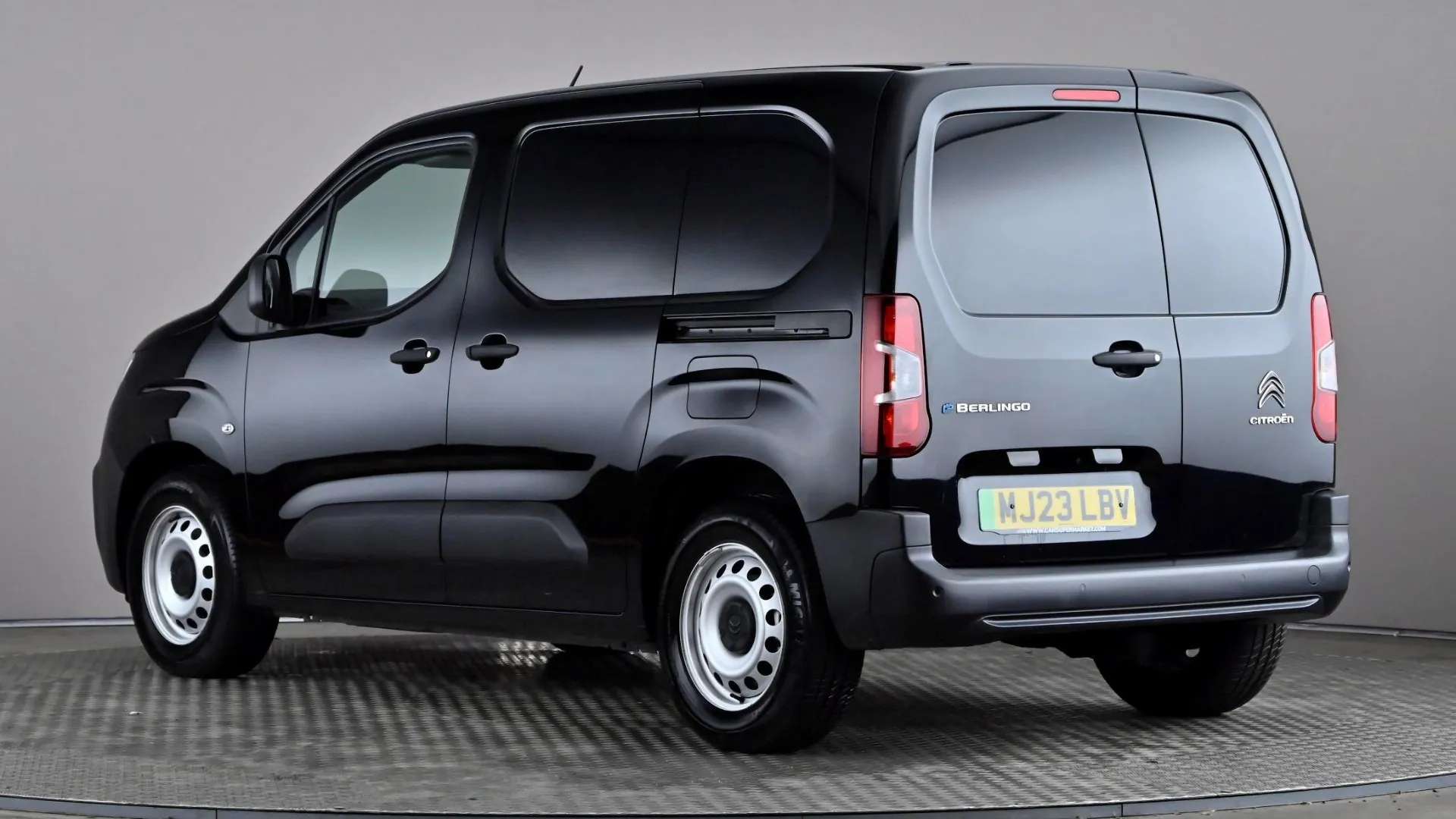 A 2023 CITROEN BERLINGO 800 100kW 50kWh Enterprise Edition Auto A 2023 CITROEN BERLINGO 800 100kW 50kWh Enterprise Edition Auto