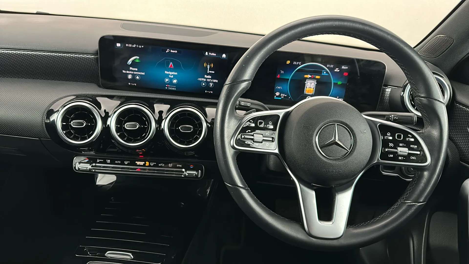 2022 MERCEDES-BENZ A CLASS 2022 MERCEDES-BENZ A CLASS