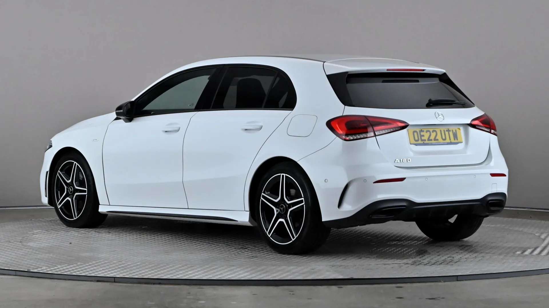 A 2022 MERCEDES-BENZ A CLASS A180 AMG Line Executive Edition Auto A 2022 MERCEDES-BENZ A CLASS A180 AMG Line Executive Edition Auto