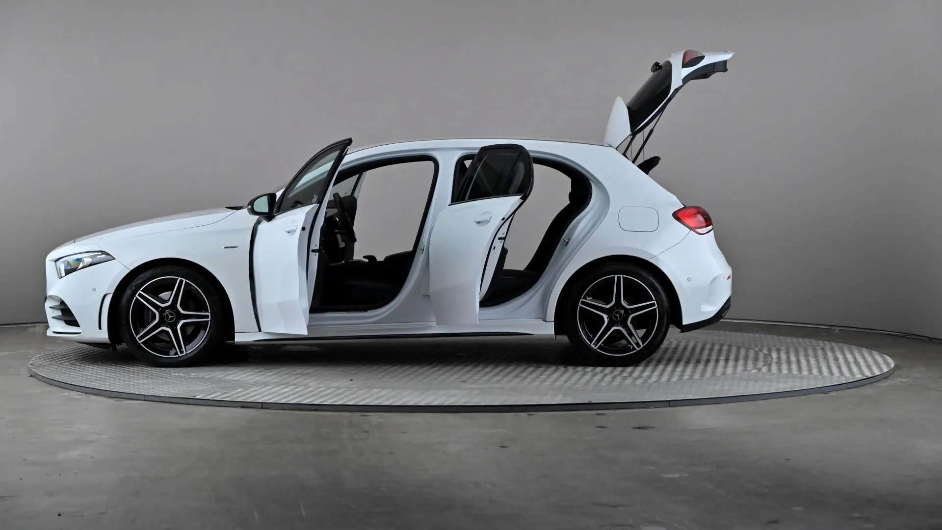 2022 MERCEDES-BENZ A CLASS 2022 MERCEDES-BENZ A CLASS
