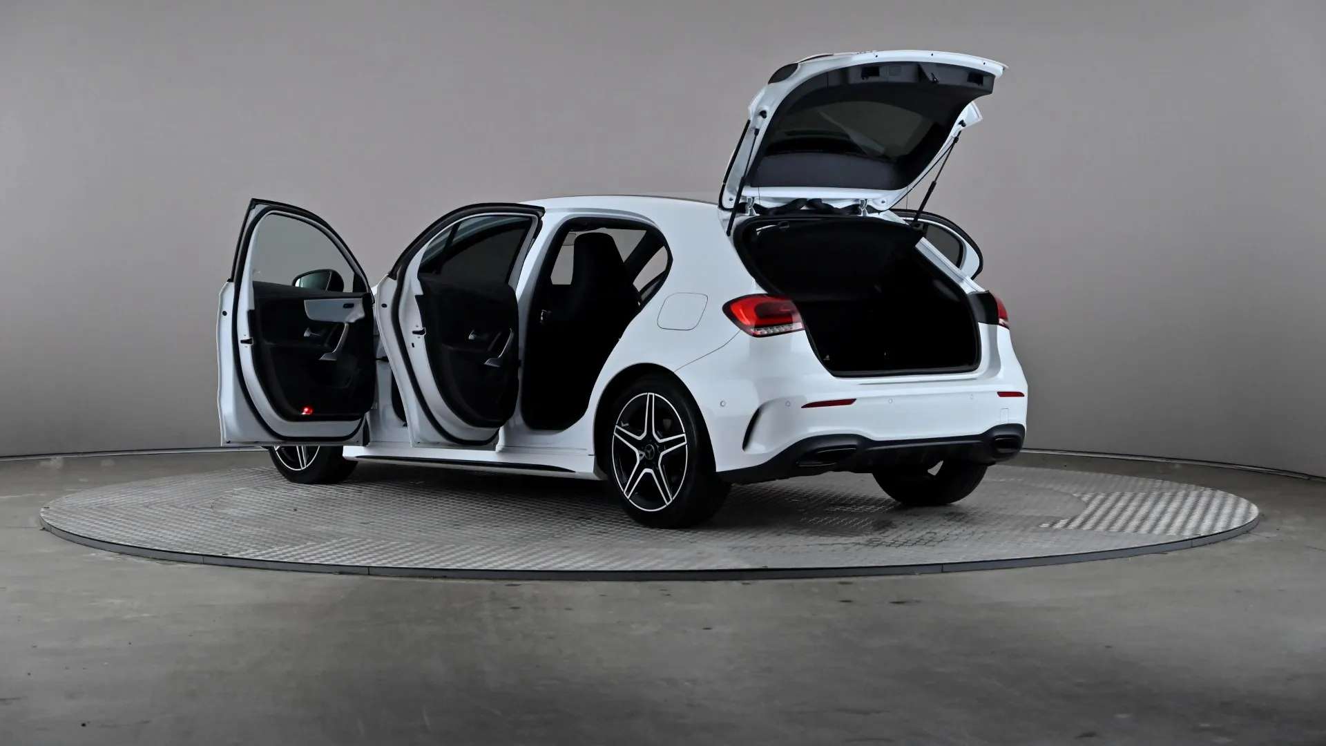 2022 MERCEDES-BENZ A CLASS 2022 MERCEDES-BENZ A CLASS