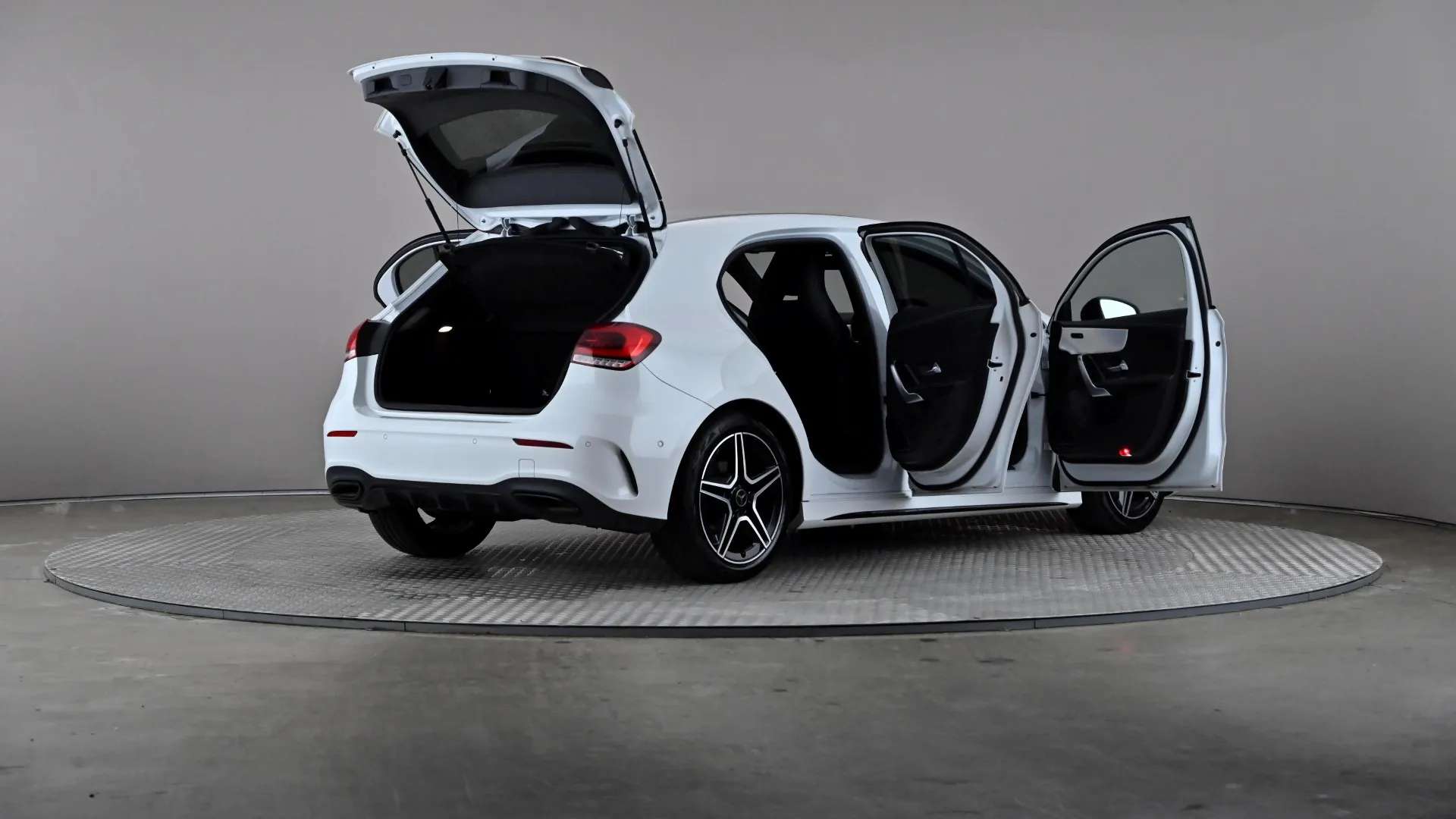 2022 MERCEDES-BENZ A CLASS 2022 MERCEDES-BENZ A CLASS