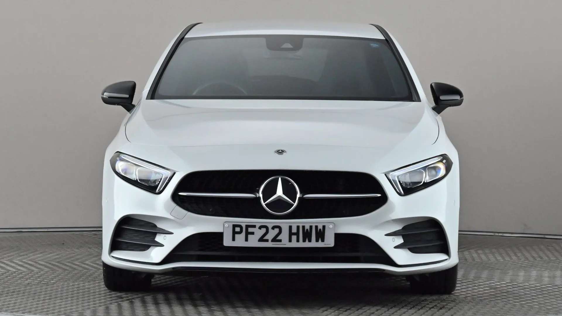 A 2022 MERCEDES-BENZ A CLASS A180 AMG Line Executive Edition Auto A 2022 MERCEDES-BENZ A CLASS A180 AMG Line Executive Edition Auto