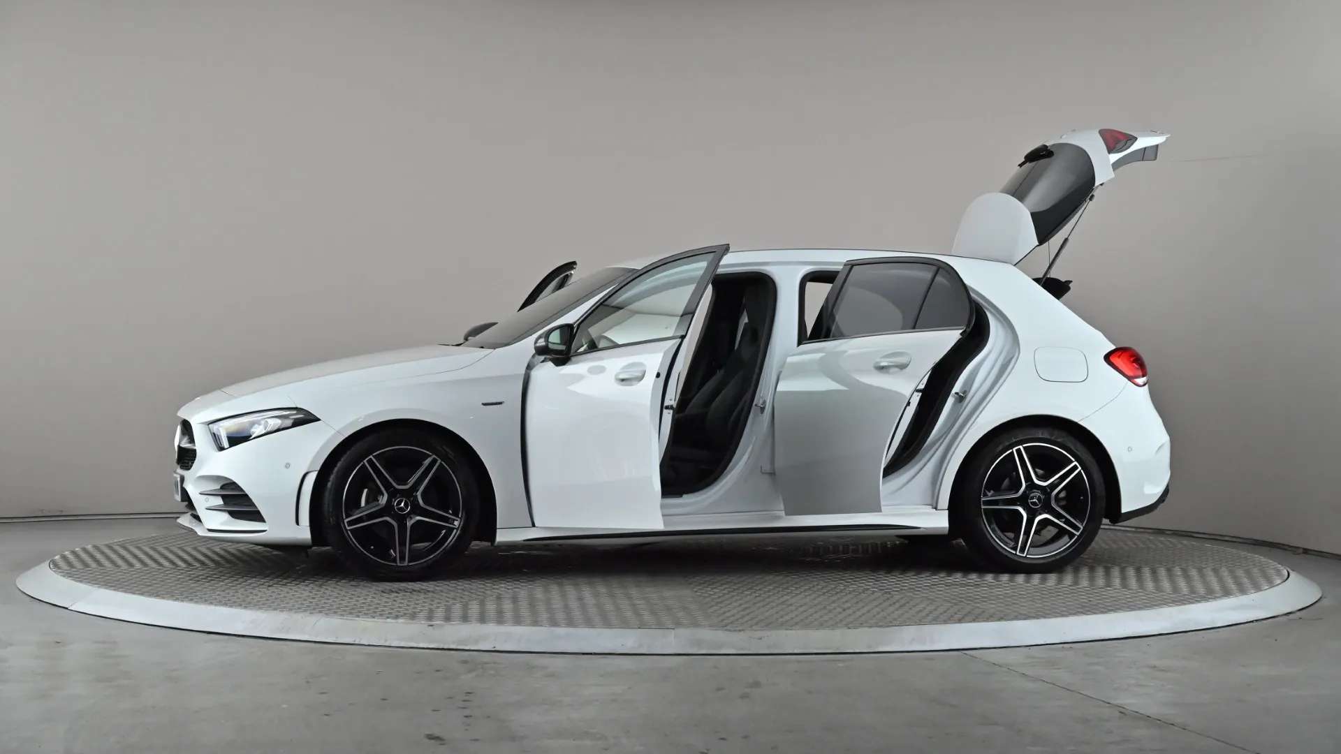 2022 MERCEDES-BENZ A CLASS 2022 MERCEDES-BENZ A CLASS