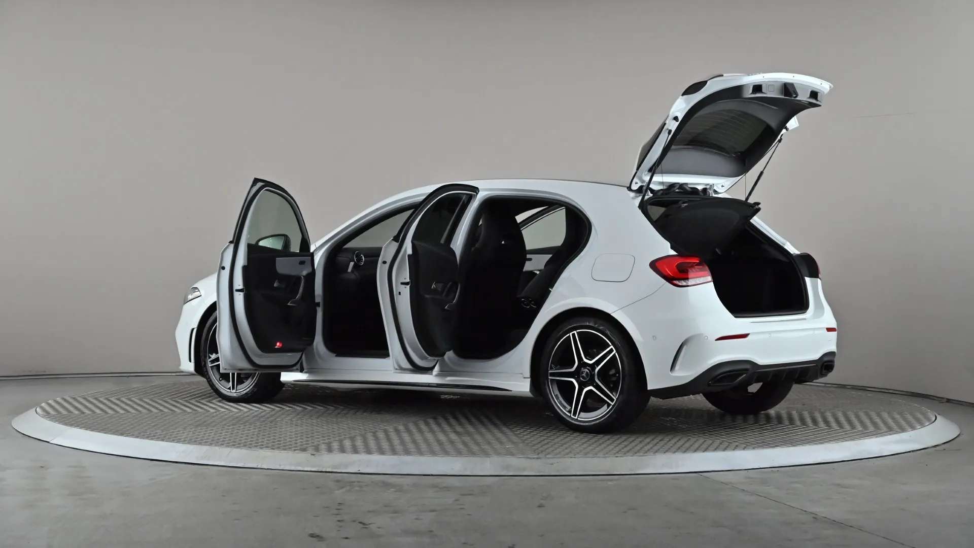 2022 MERCEDES-BENZ A CLASS 2022 MERCEDES-BENZ A CLASS