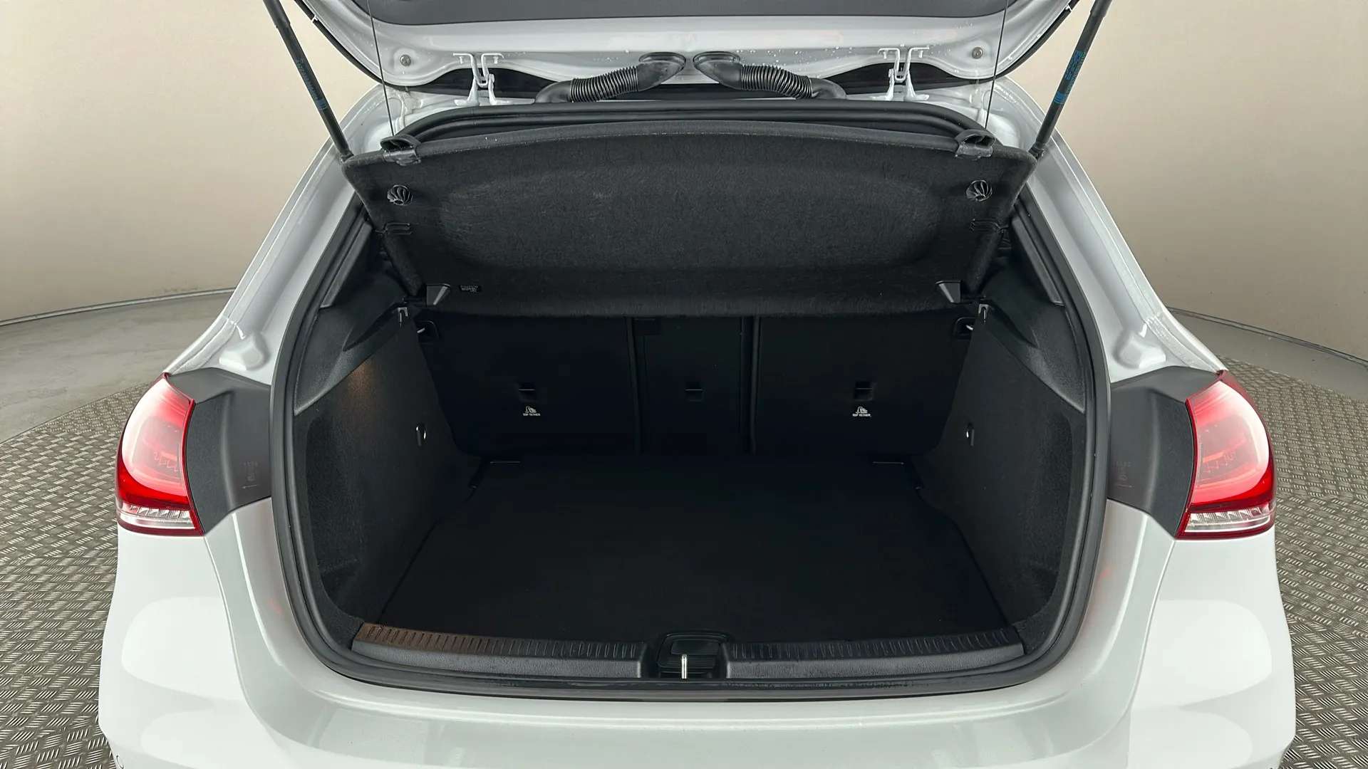 2022 MERCEDES-BENZ A CLASS 2022 MERCEDES-BENZ A CLASS
