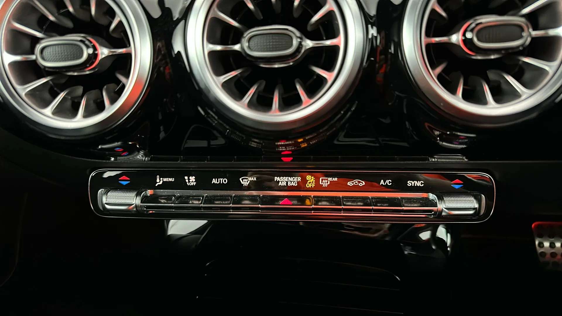 2022 MERCEDES-BENZ A CLASS 2022 MERCEDES-BENZ A CLASS