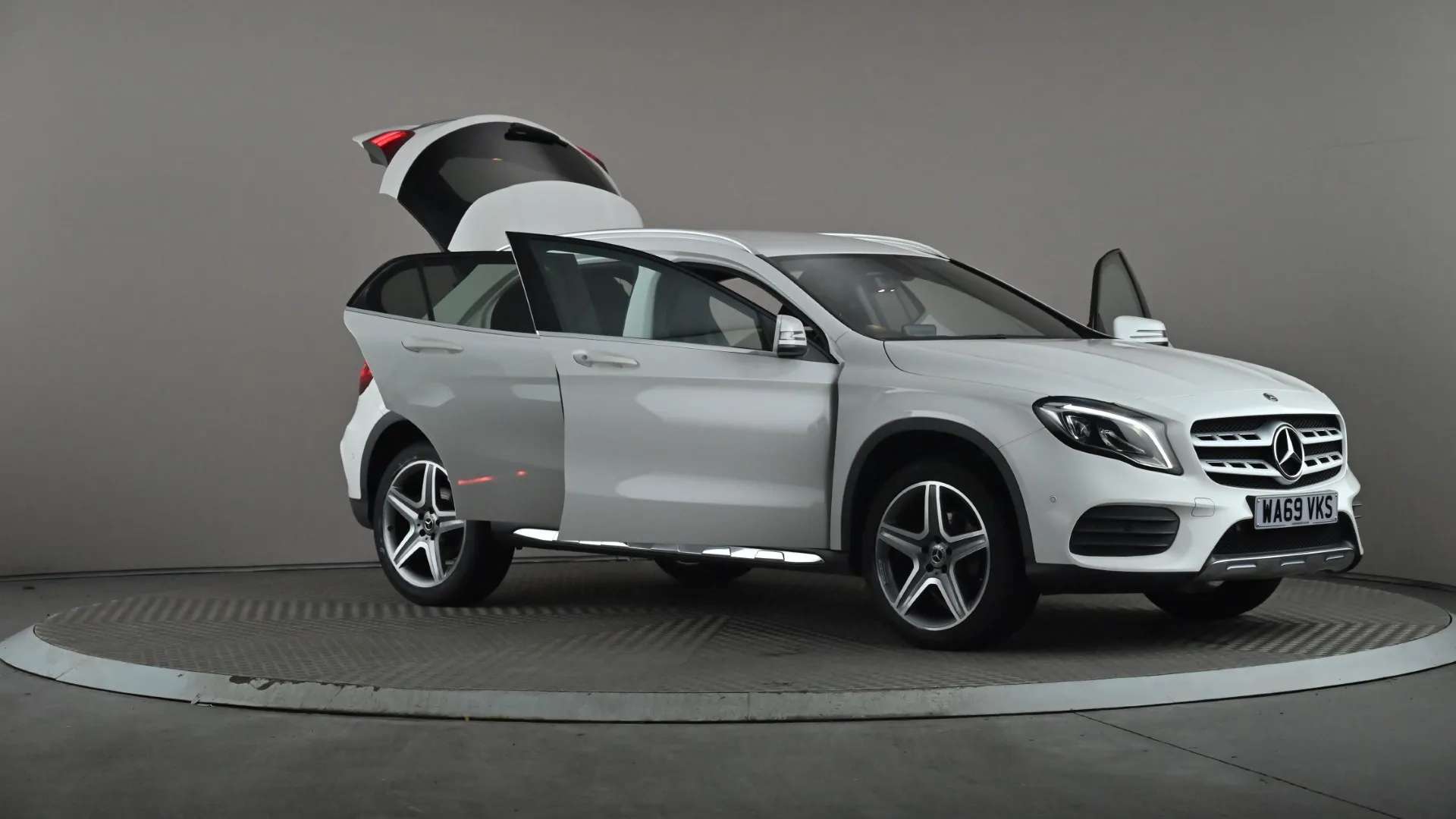 2019 MERCEDES-BENZ GLA 2019 MERCEDES-BENZ GLA