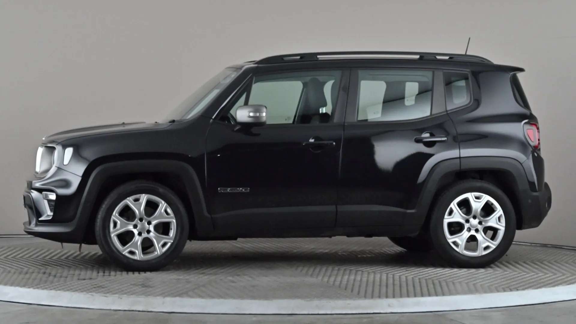 A 2020 JEEP RENEGADE 1.3 T4 GSE Limited DDCT A 2020 JEEP RENEGADE 1.3 T4 GSE Limited DDCT