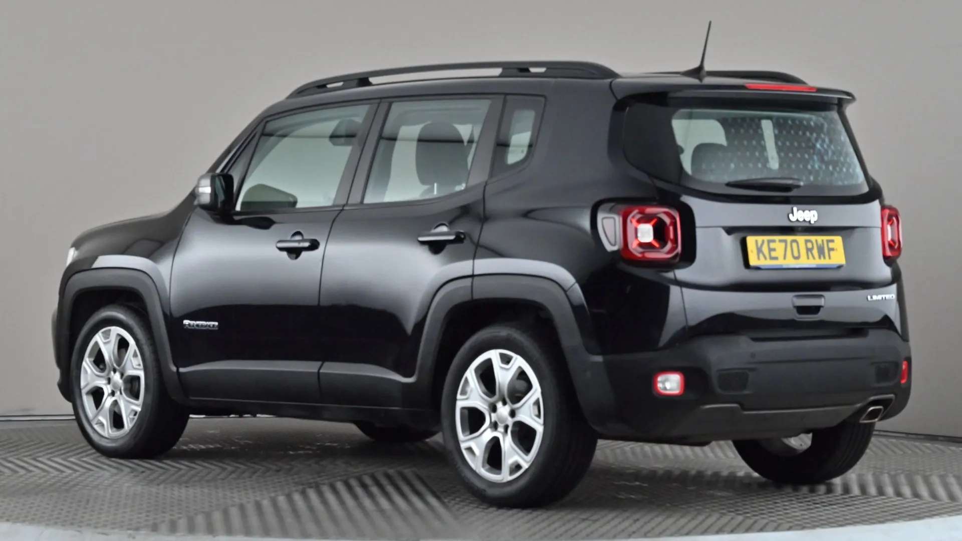 A 2020 JEEP RENEGADE 1.3 T4 GSE Limited DDCT A 2020 JEEP RENEGADE 1.3 T4 GSE Limited DDCT