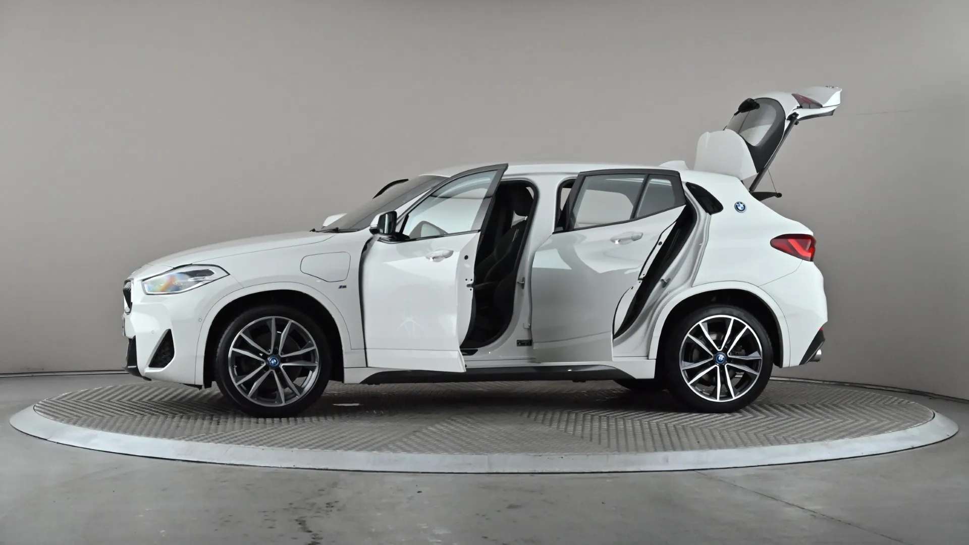 2023 BMW X2 2023 BMW X2