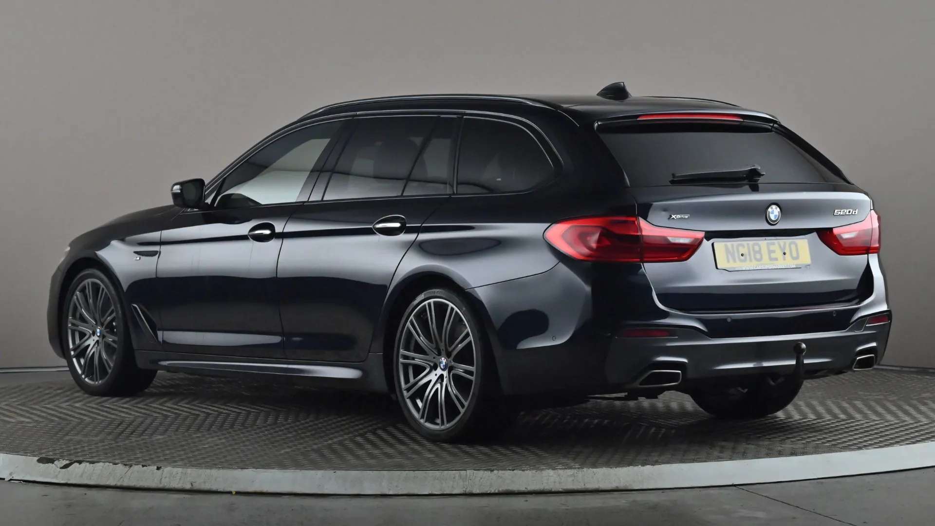 2018 BMW 5 SERIES TOURING 2018 BMW 5 SERIES TOURING