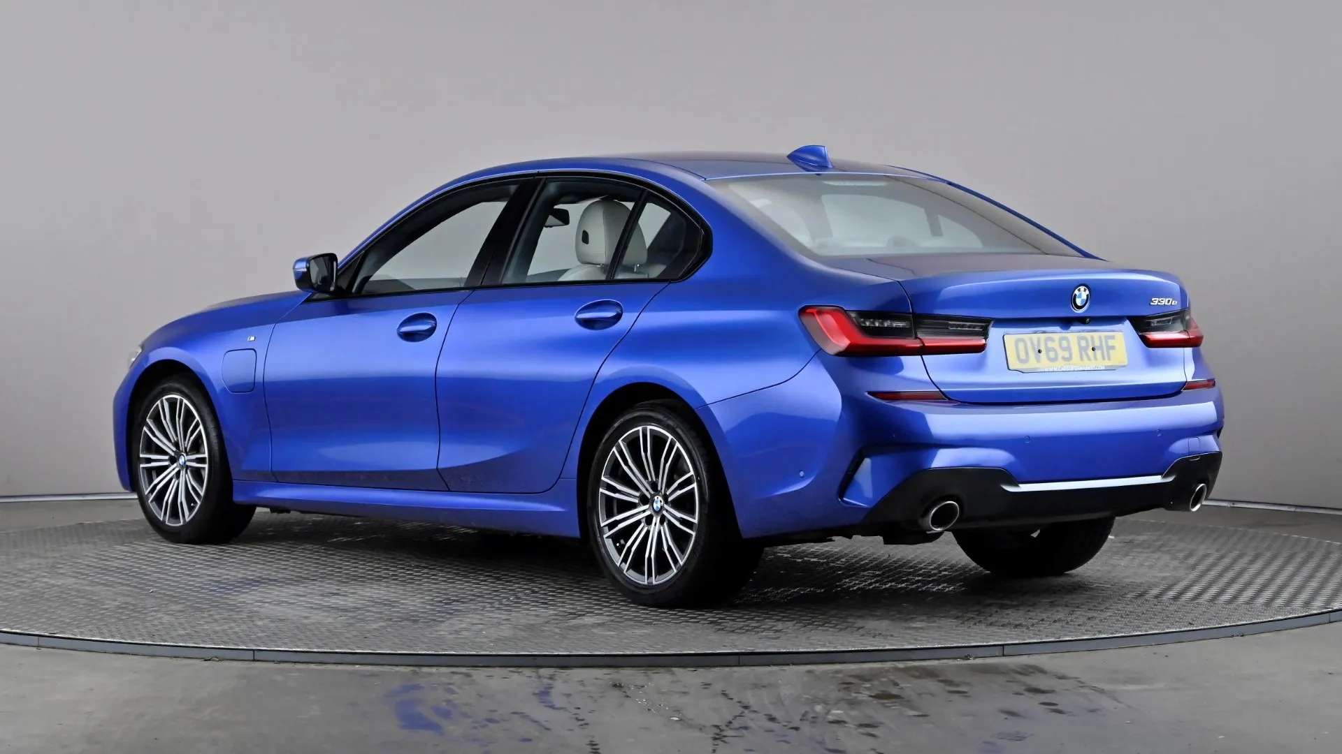 A 2019 BMW 3 SERIES 330e M Sport Auto A 2019 BMW 3 SERIES 330e M Sport Auto