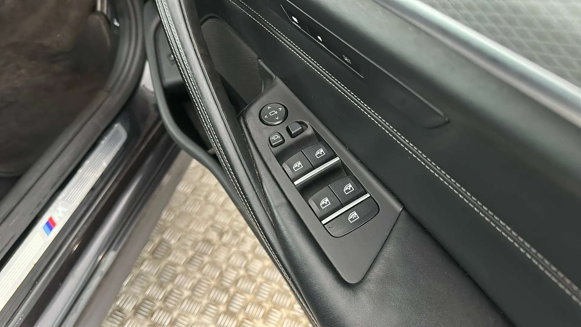 2017 BMW 5 SERIES 2017 BMW 5 SERIES