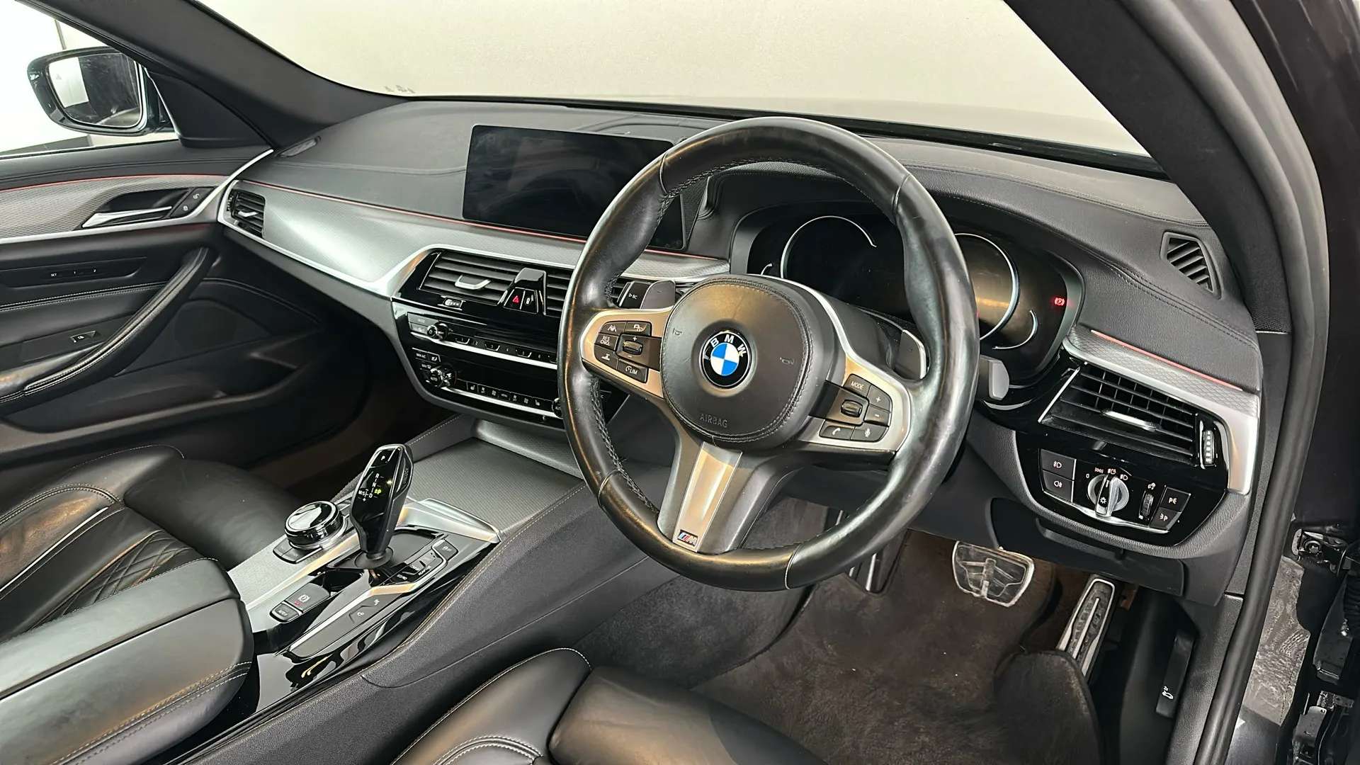 2017 BMW 5 SERIES 2017 BMW 5 SERIES
