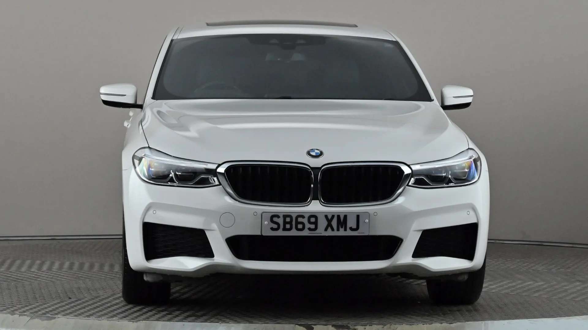 A 2020 BMW 6 SERIES GT 620d xDrive M Sport Auto A 2020 BMW 6 SERIES GT 620d xDrive M Sport Auto