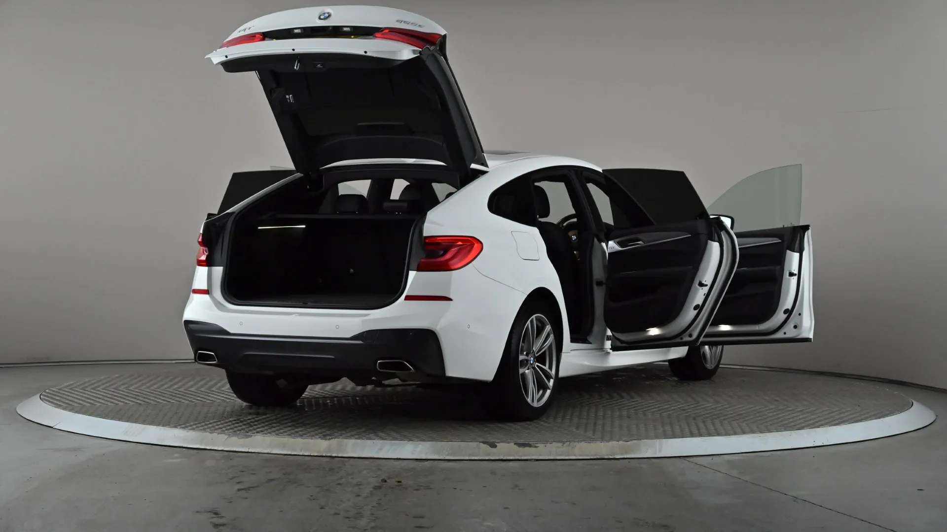 2020 BMW 6 SERIES GT 2020 BMW 6 SERIES GT