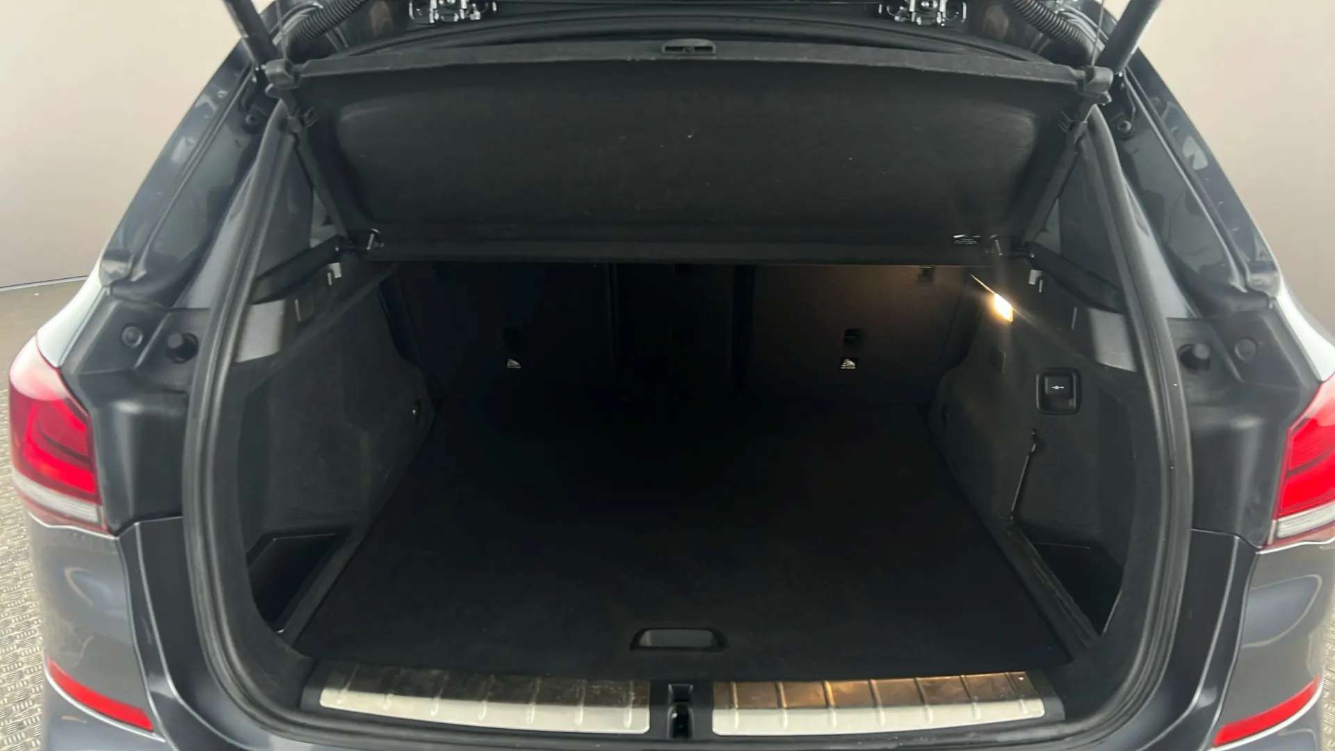 2022 BMW X1 2022 BMW X1