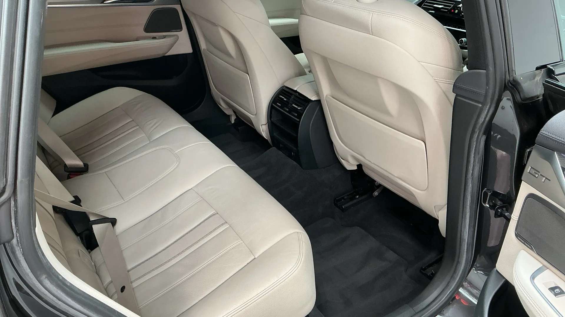 2018 BMW 6 SERIES GT 2018 BMW 6 SERIES GT