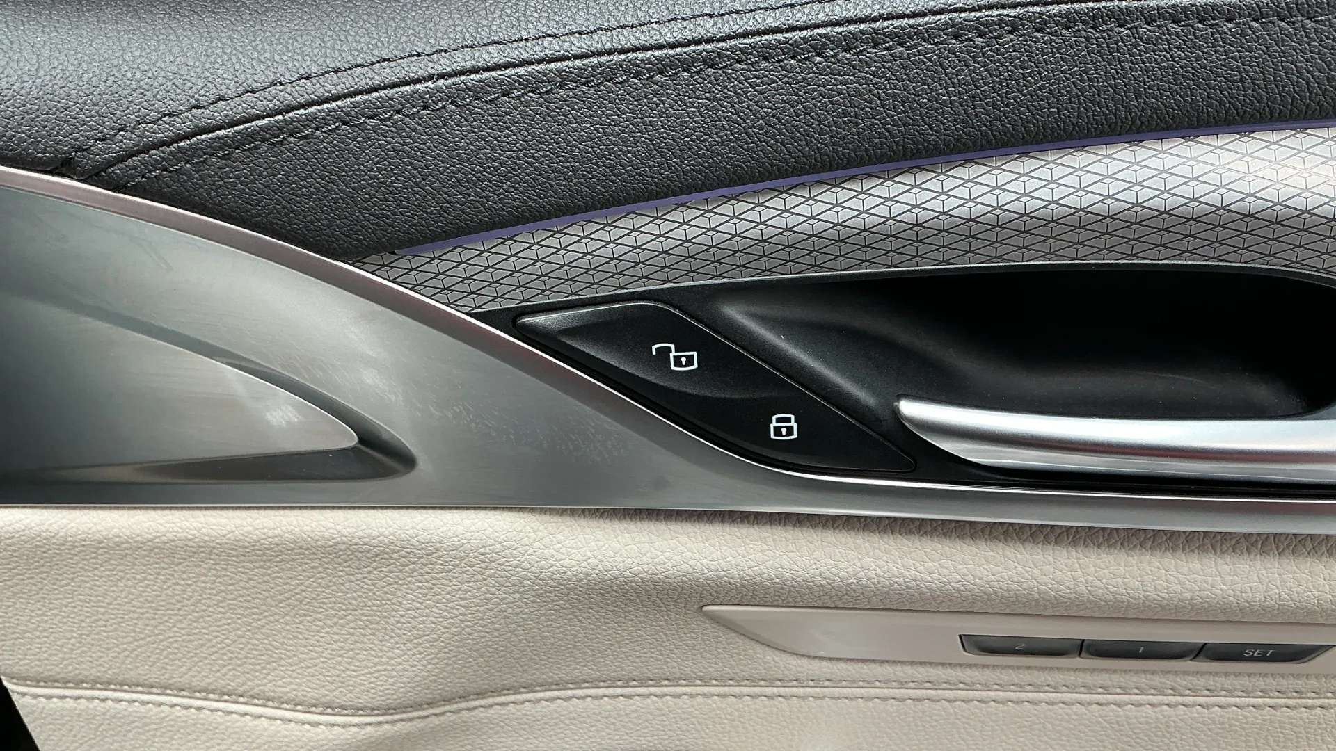 2018 BMW 6 SERIES GT 2018 BMW 6 SERIES GT