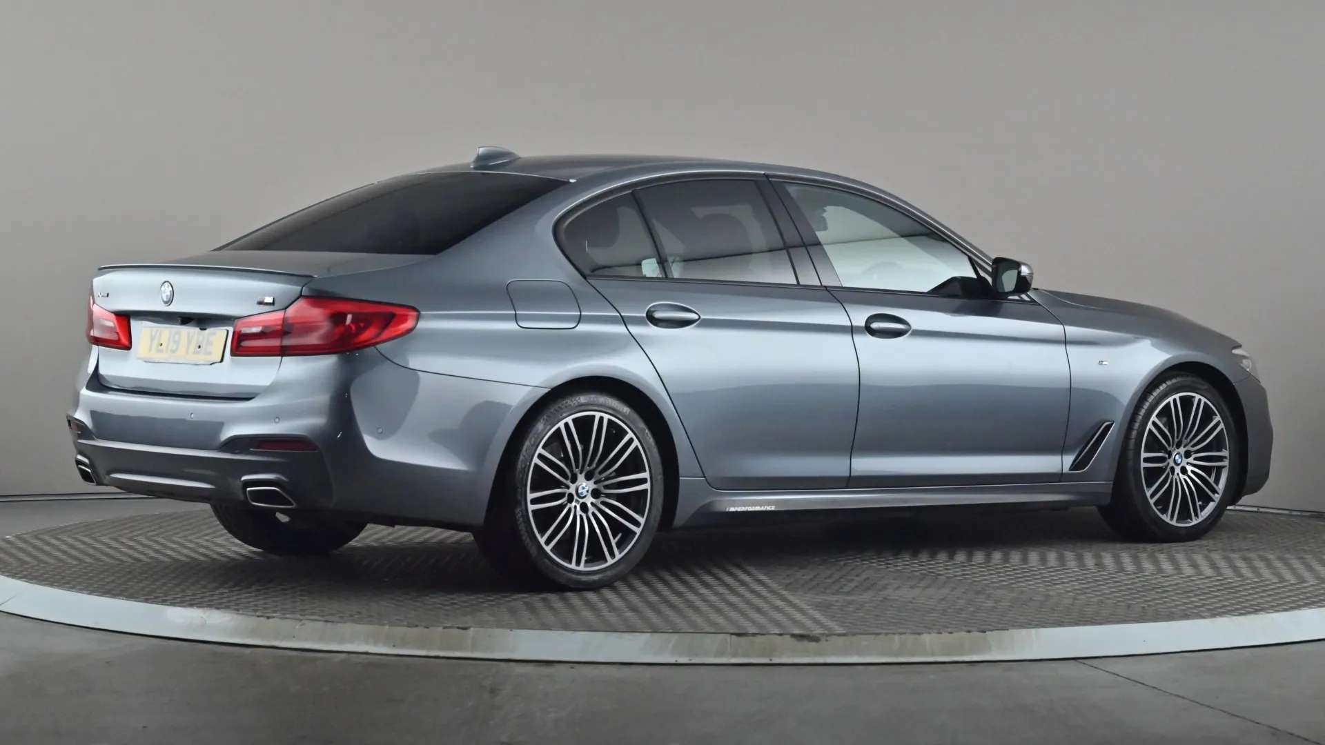 2019 BMW 5 SERIES 2019 BMW 5 SERIES