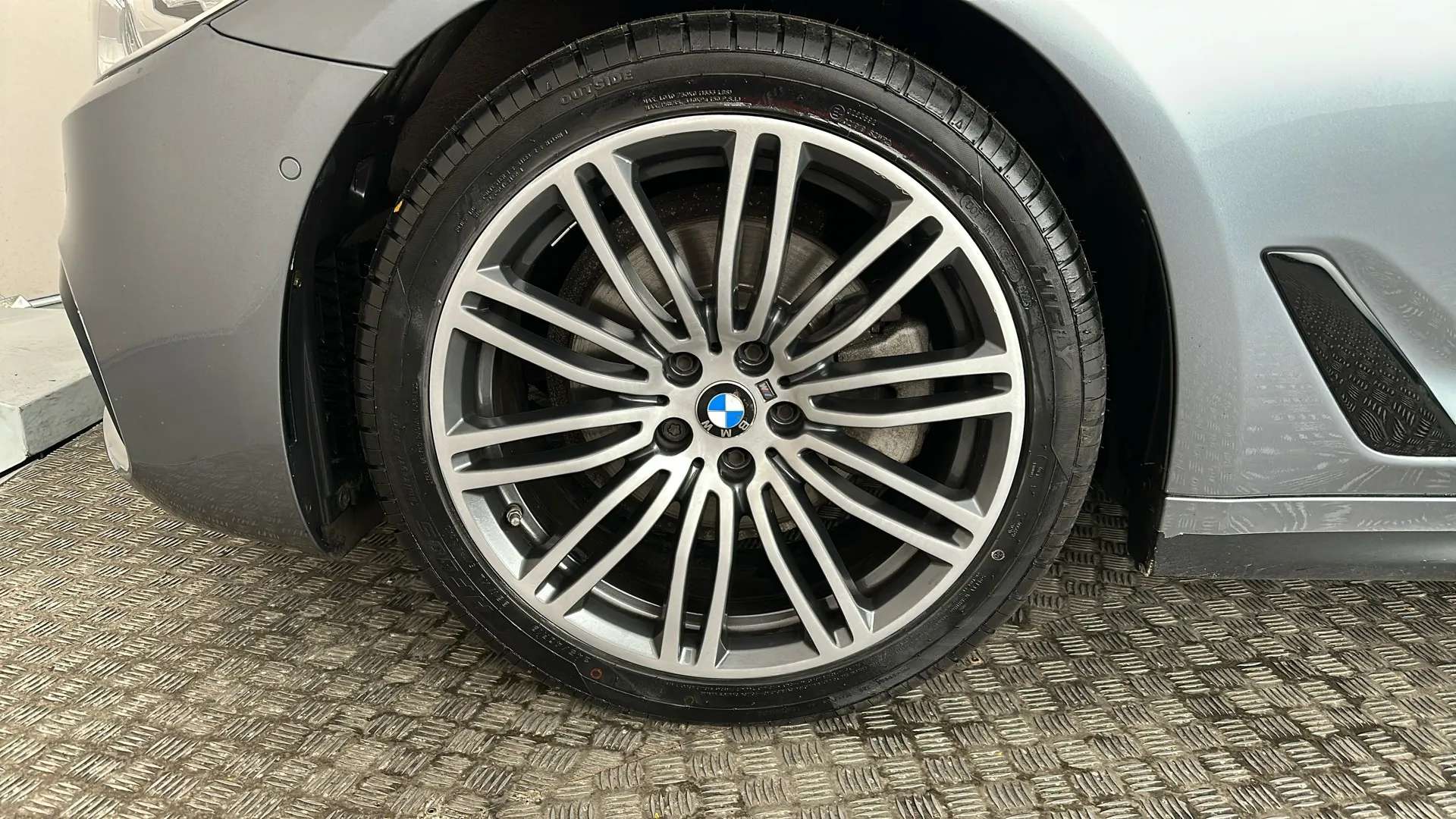 2019 BMW 5 SERIES 2019 BMW 5 SERIES