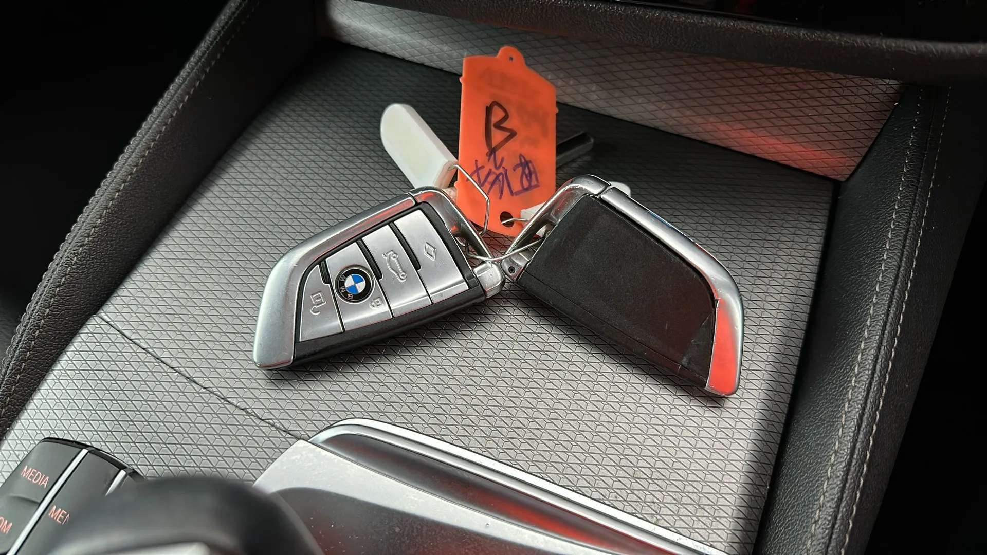 2019 BMW 5 SERIES 2019 BMW 5 SERIES