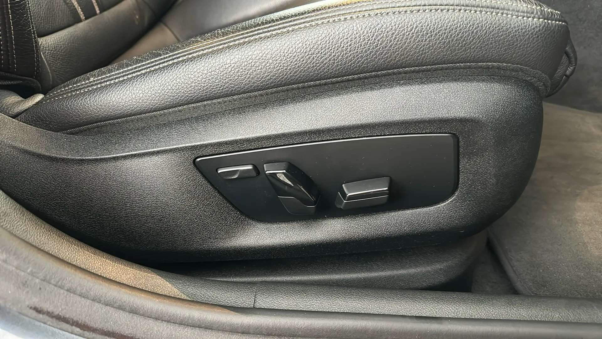 2019 BMW 5 SERIES 2019 BMW 5 SERIES