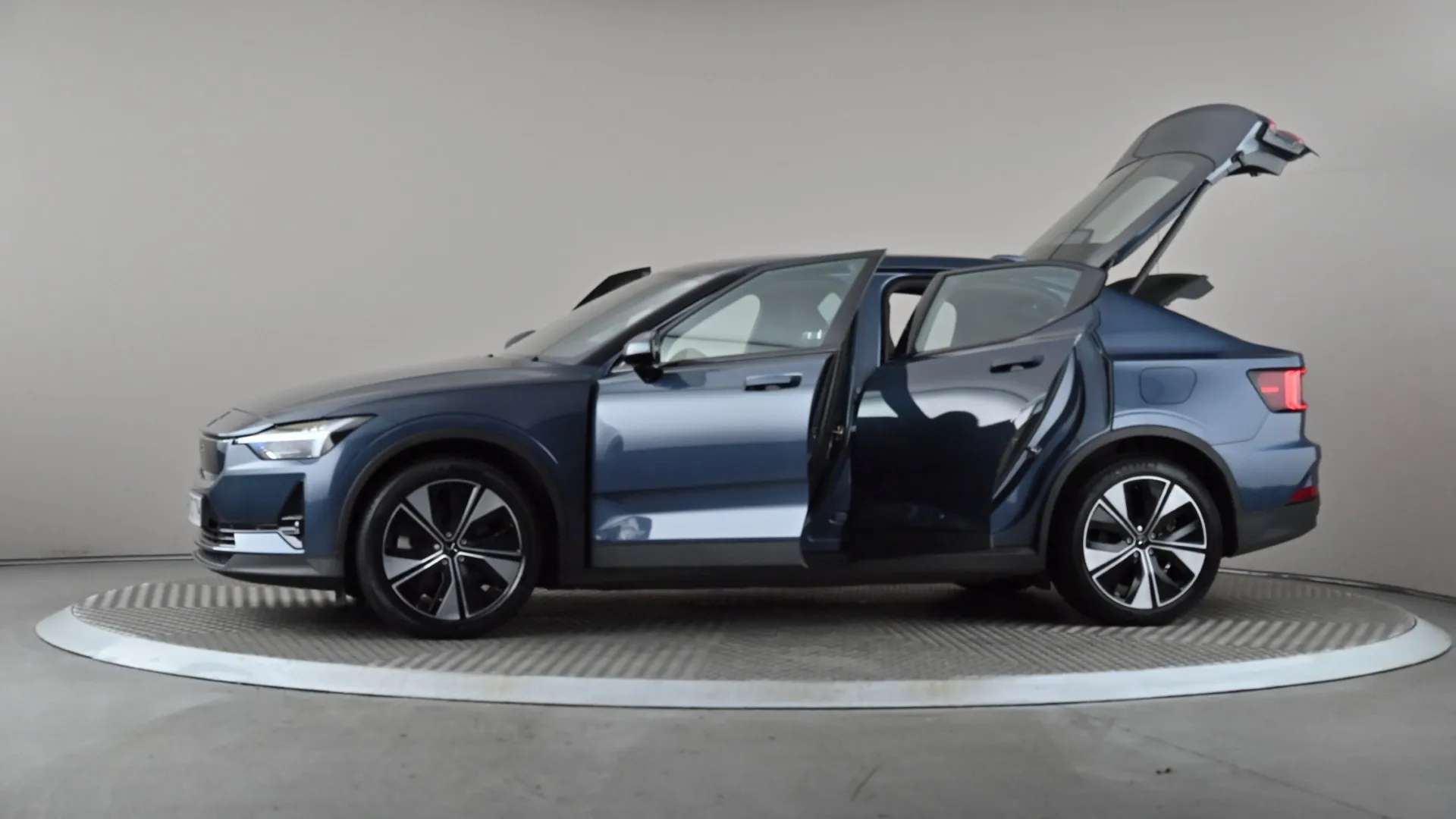 2023 POLESTAR 2 2023 POLESTAR 2