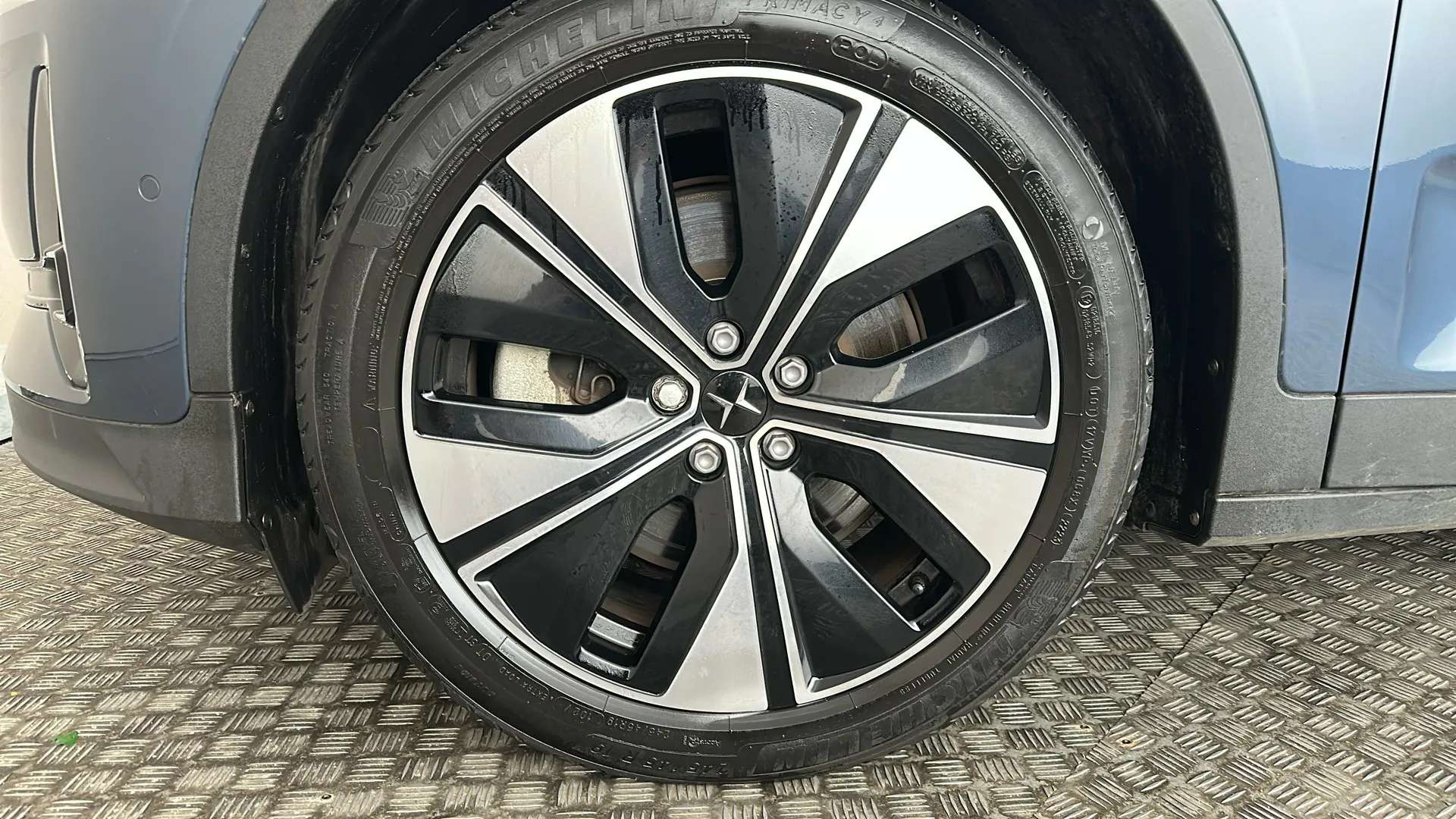 2023 POLESTAR 2 2023 POLESTAR 2
