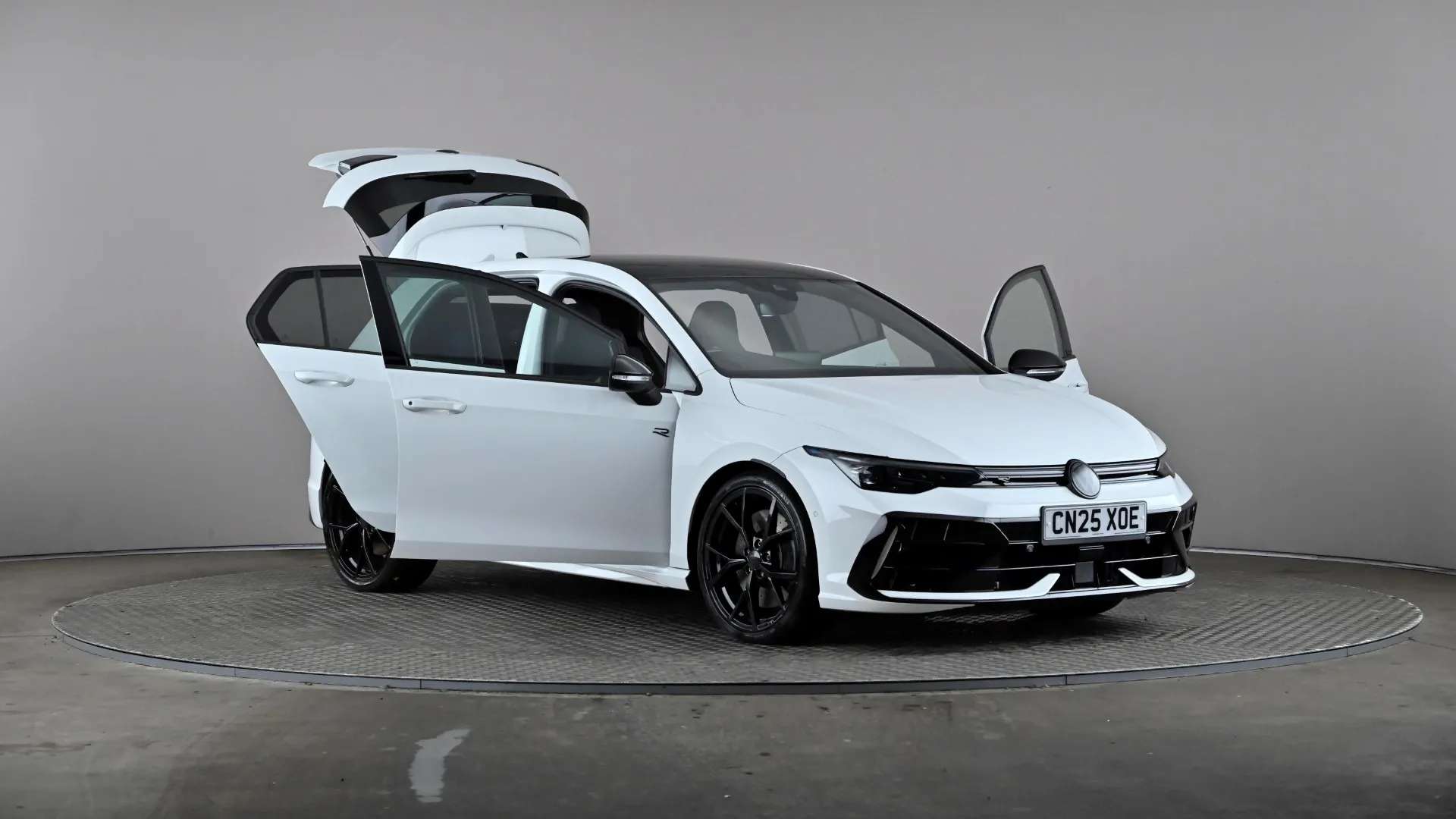 2025 VOLKSWAGEN GOLF 2025 VOLKSWAGEN GOLF