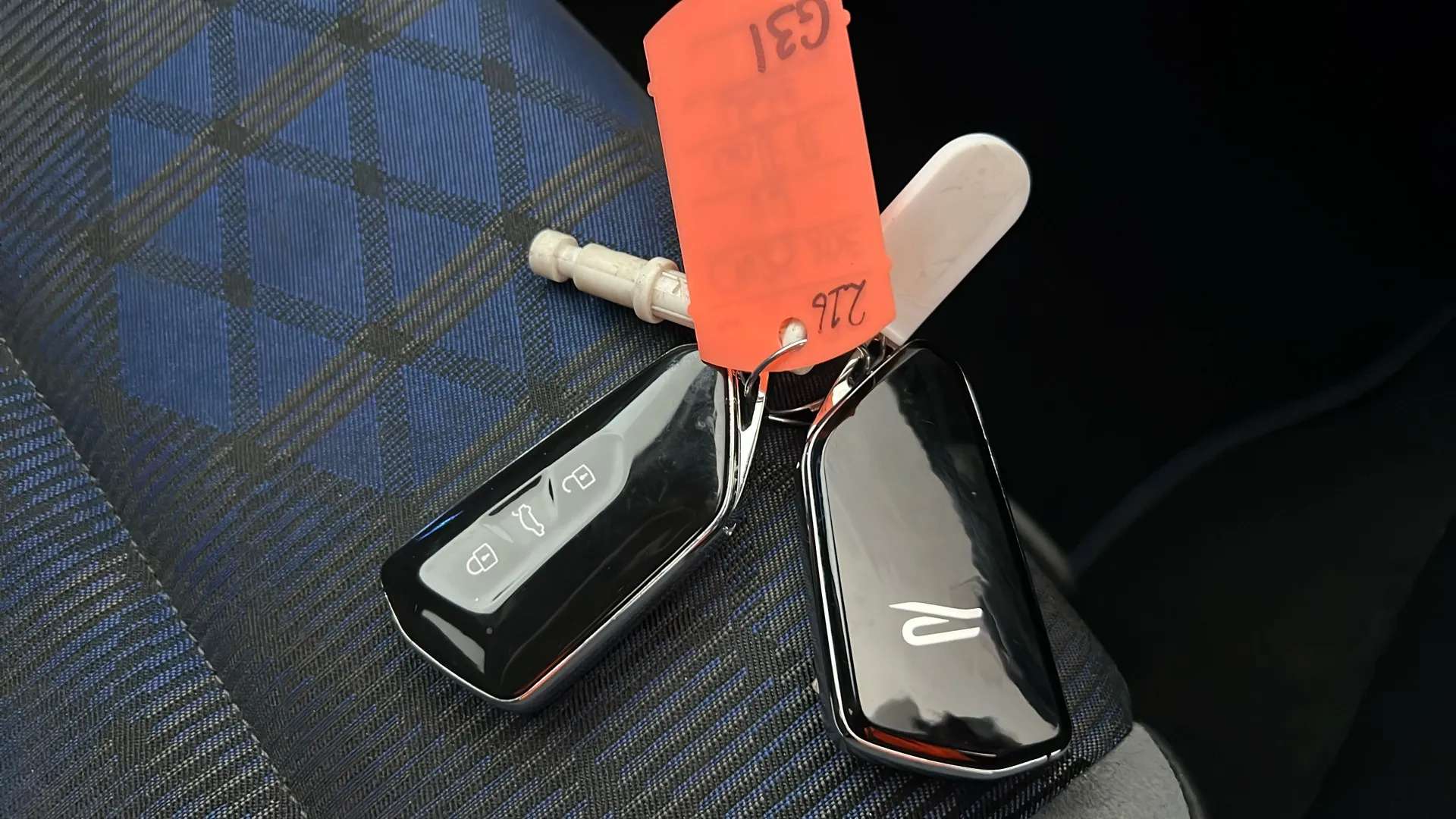 2025 VOLKSWAGEN GOLF 2025 VOLKSWAGEN GOLF