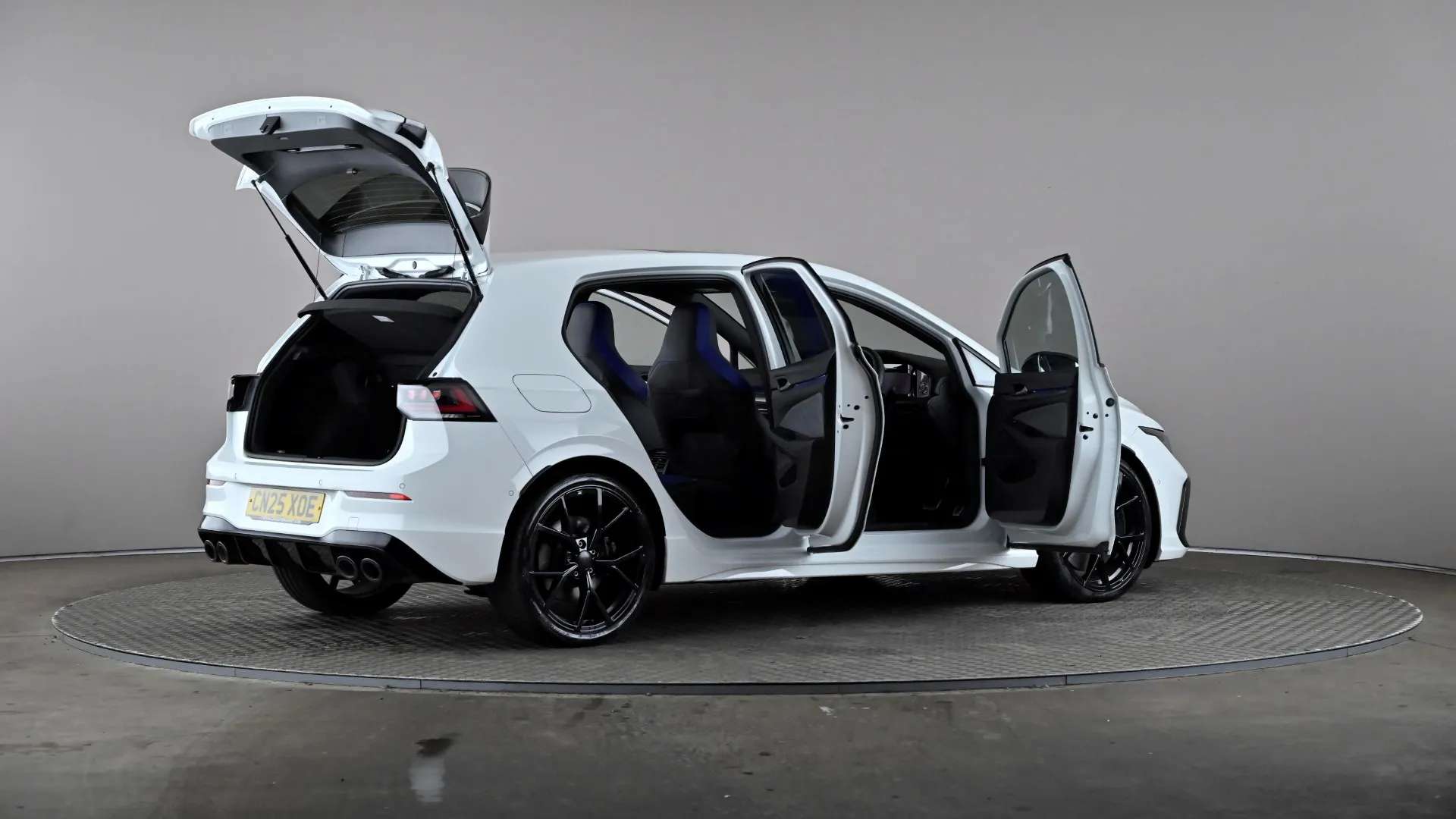 2025 VOLKSWAGEN GOLF 2025 VOLKSWAGEN GOLF