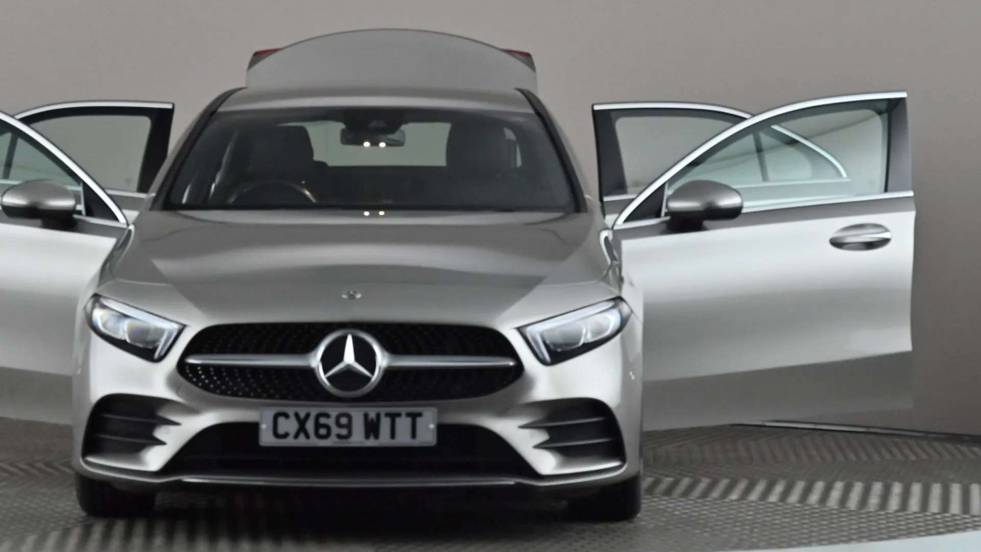 2019 MERCEDES-BENZ A CLASS 2019 MERCEDES-BENZ A CLASS