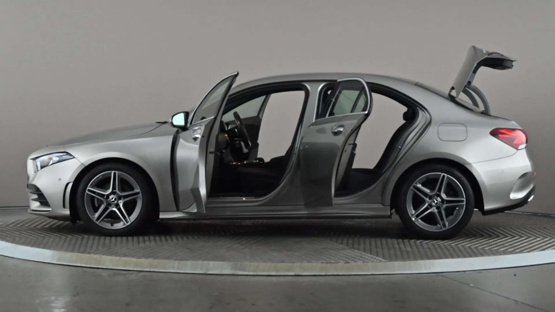 2019 MERCEDES-BENZ A CLASS 2019 MERCEDES-BENZ A CLASS