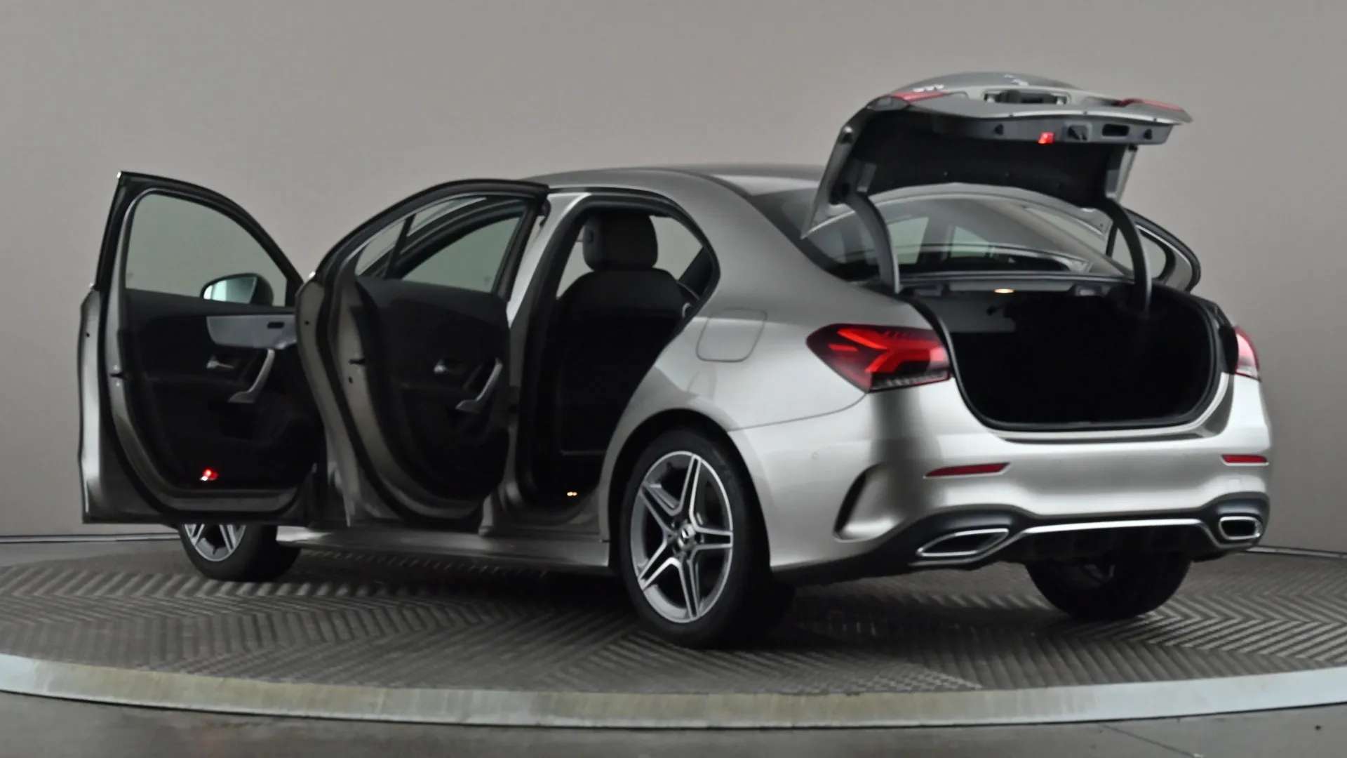 2019 MERCEDES-BENZ A CLASS 2019 MERCEDES-BENZ A CLASS