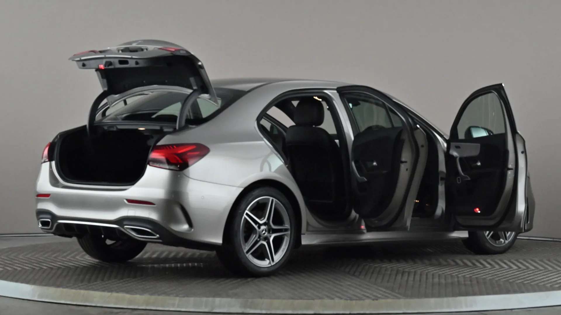 2019 MERCEDES-BENZ A CLASS 2019 MERCEDES-BENZ A CLASS