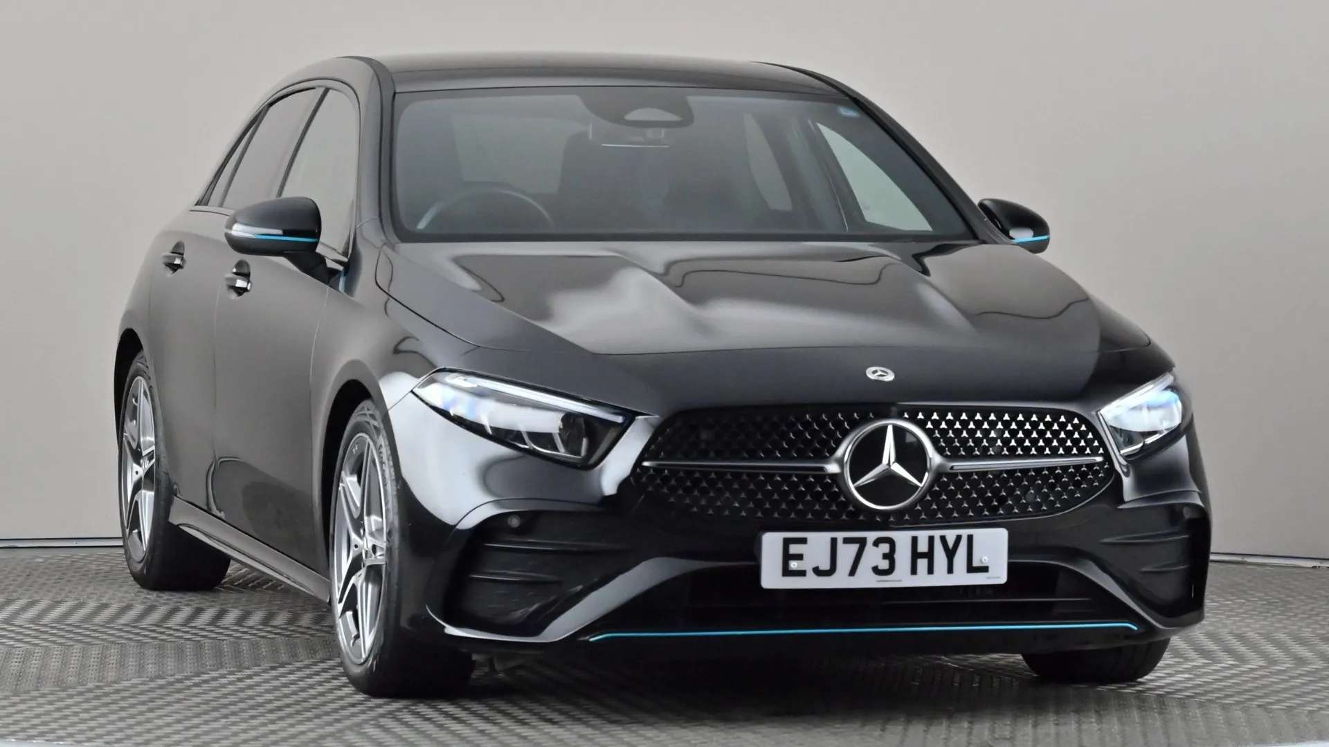 A 2023 MERCEDES-BENZ A CLASS A200 AMG Line Premium Auto A 2023 MERCEDES-BENZ A CLASS A200 AMG Line Premium Auto