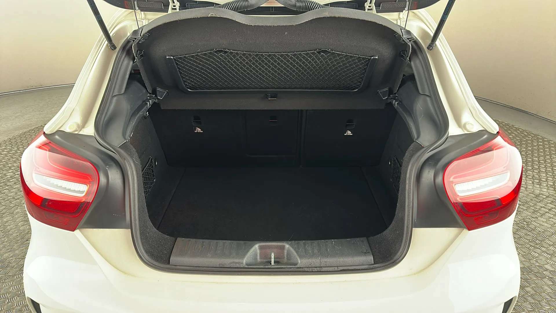 2016 MERCEDES-BENZ A CLASS 2016 MERCEDES-BENZ A CLASS