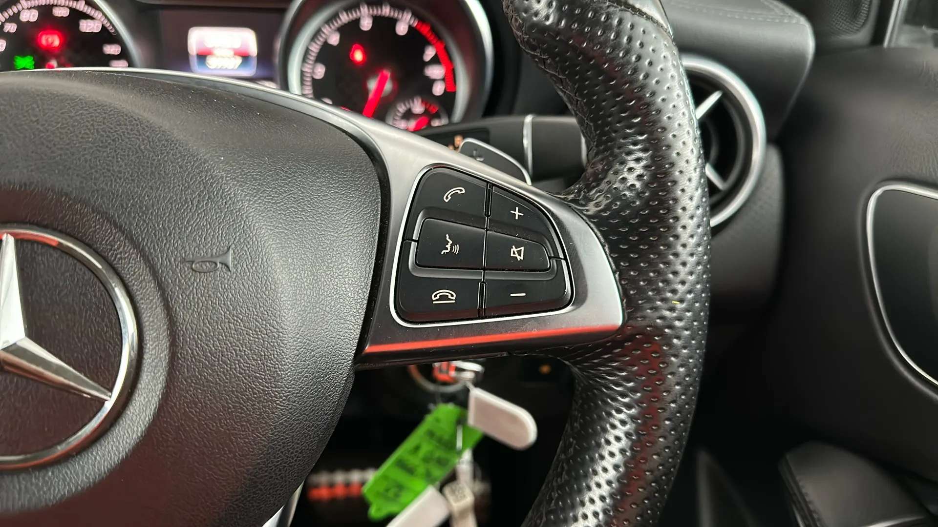 2016 MERCEDES-BENZ A CLASS 2016 MERCEDES-BENZ A CLASS