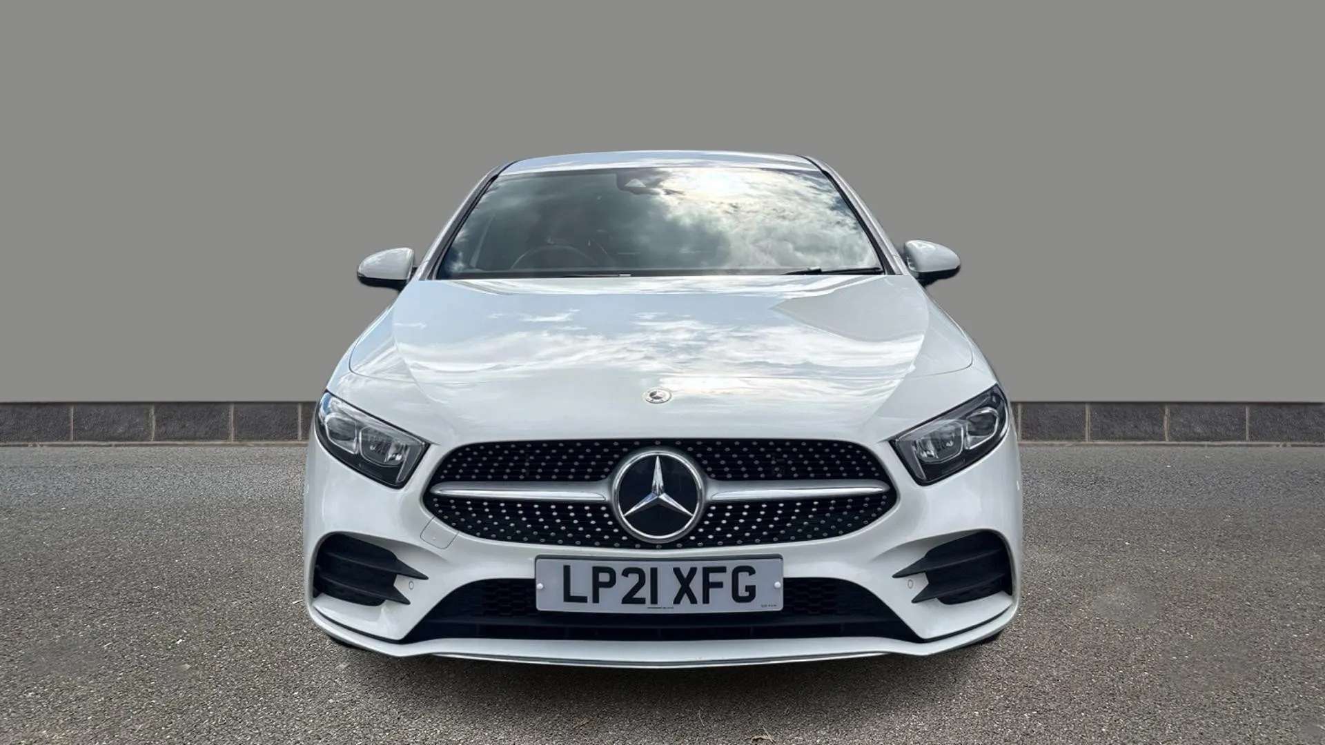 A 2021 MERCEDES-BENZ A CLASS A250e AMG Line Premium Auto A 2021 MERCEDES-BENZ A CLASS A250e AMG Line Premium Auto