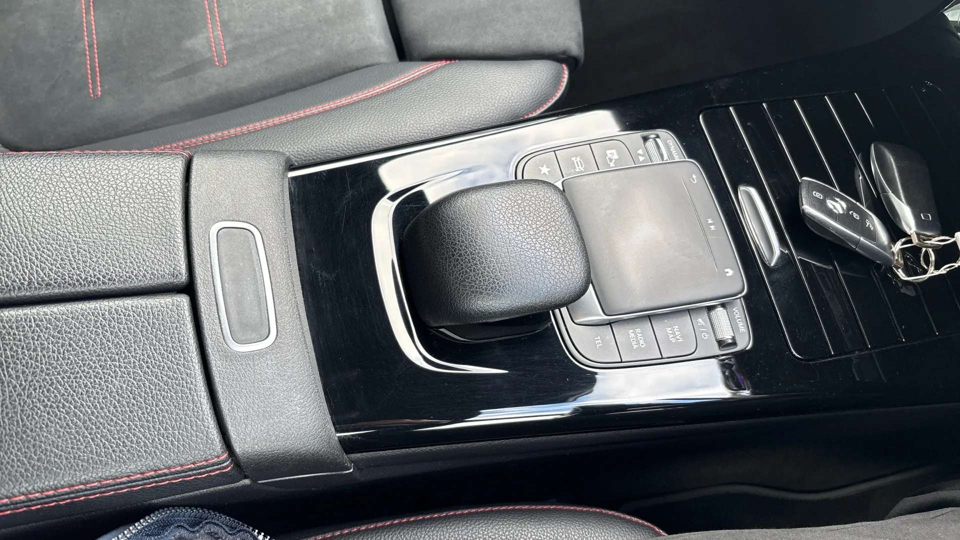 2021 MERCEDES-BENZ A CLASS 2021 MERCEDES-BENZ A CLASS