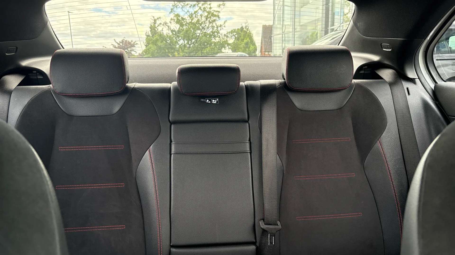 2021 MERCEDES-BENZ A CLASS 2021 MERCEDES-BENZ A CLASS
